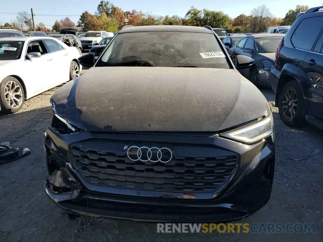 5 fotografías del automóvil dañado WA15AAGE0RB015202 AUDI Q8 E-TRON 2024