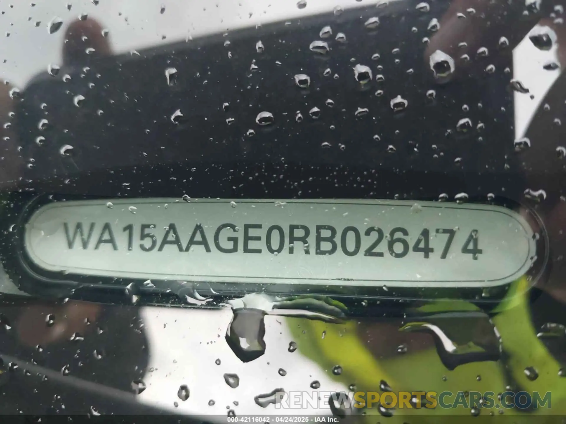 20 fotografías del automóvil dañado WA15AAGE0RB026474 AUDI Q8 E-TRON 2024
