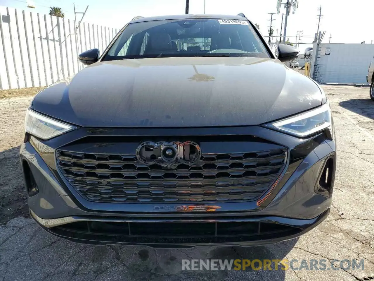 5 fotografías del automóvil dañado WA15AAGE2RB053630 AUDI Q8 E-TRON 2024