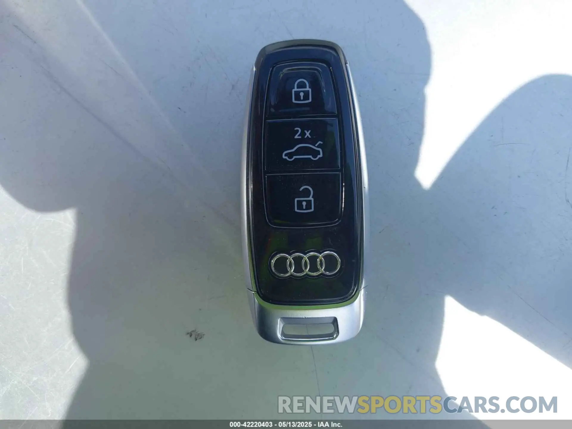 11 fotografías del automóvil dañado WA15AAGE8RB007266 AUDI Q8 E-TRON 2024