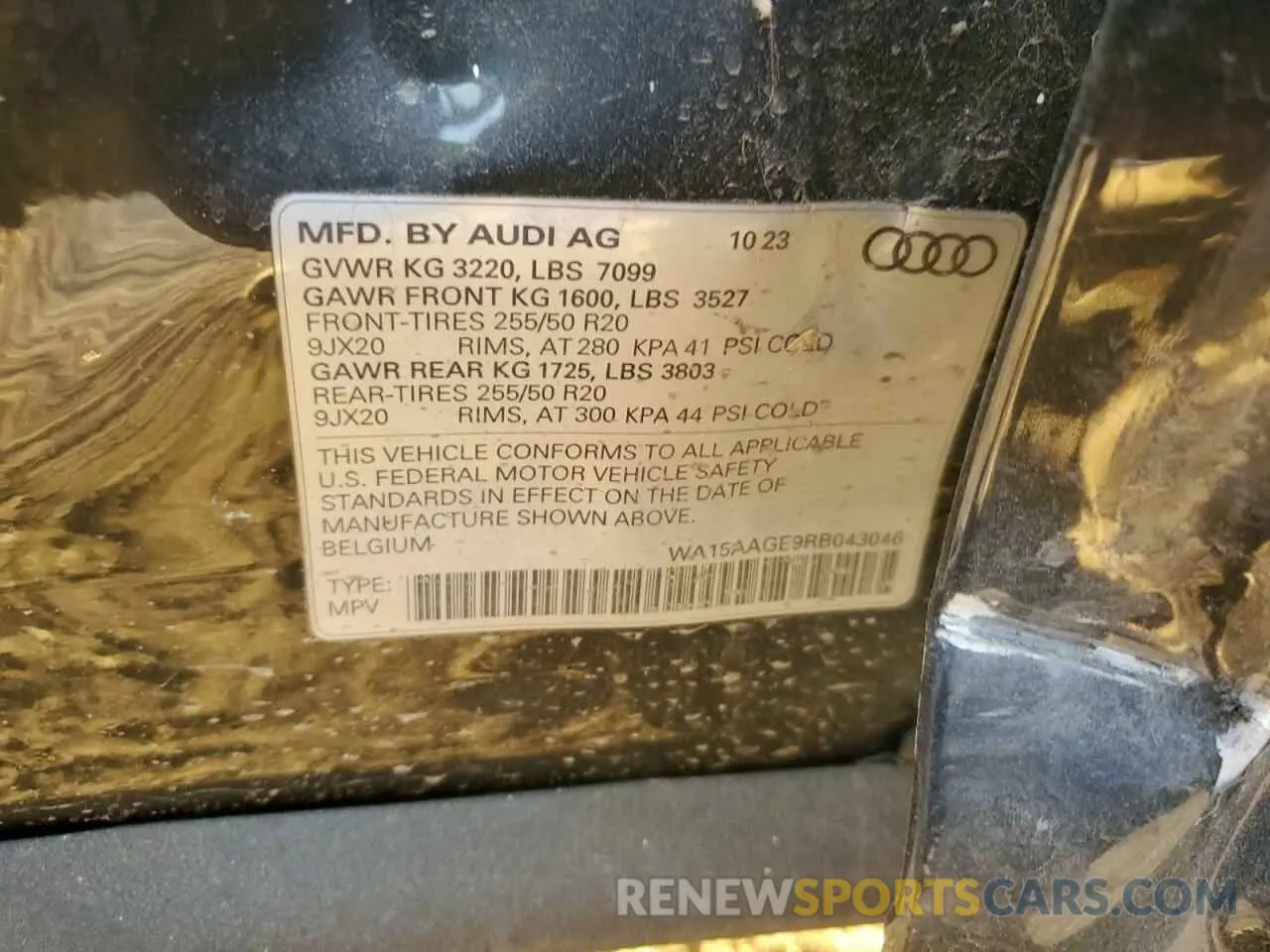 13 fotografías del automóvil dañado WA15AAGE9RB043046 AUDI Q8 E-TRON 2024