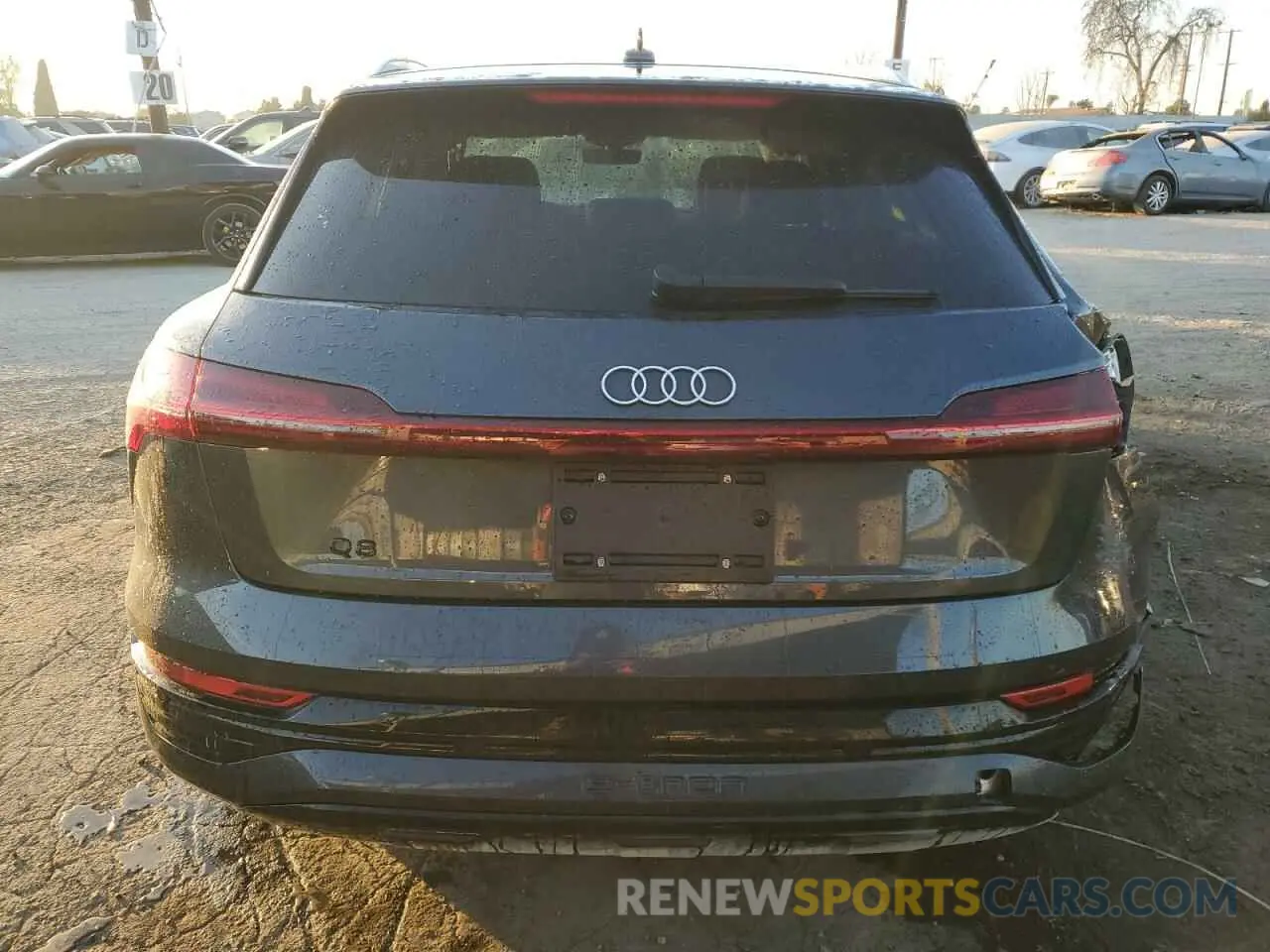 6 fotografías del automóvil dañado WA15AAGE9RB043046 AUDI Q8 E-TRON 2024