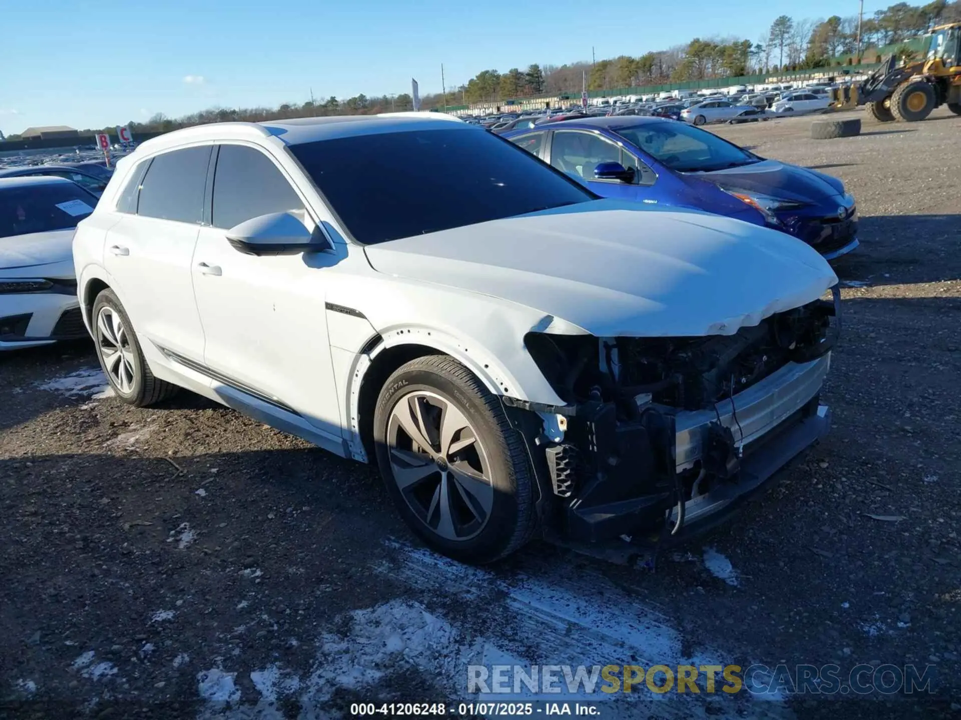 1 fotografías del automóvil dañado WA15AAGEXRB022996 AUDI Q8 E-TRON 2024