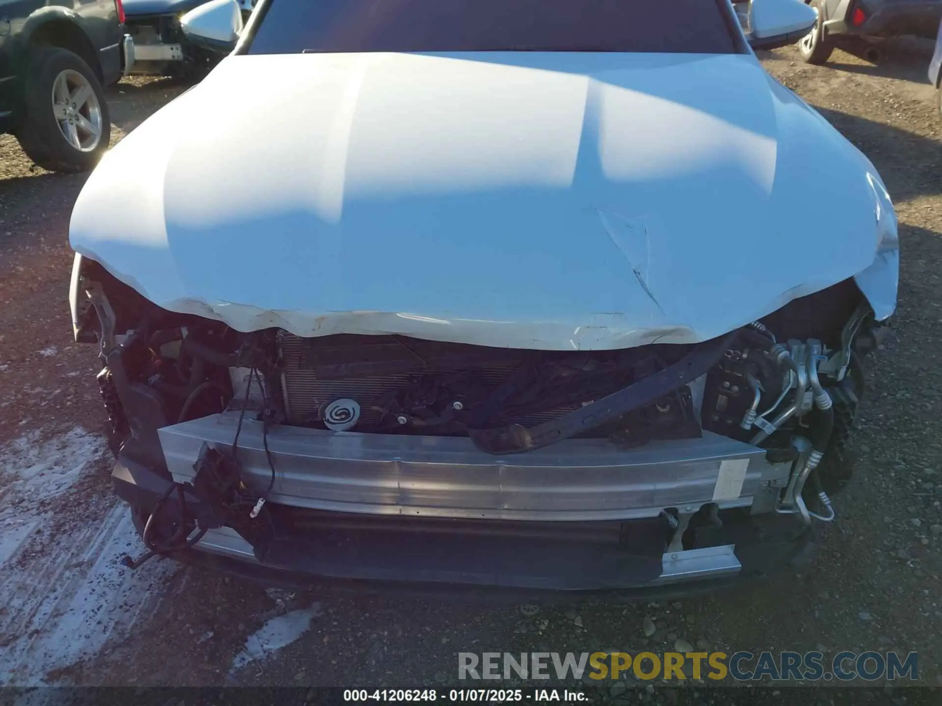 12 fotografías del automóvil dañado WA15AAGEXRB022996 AUDI Q8 E-TRON 2024