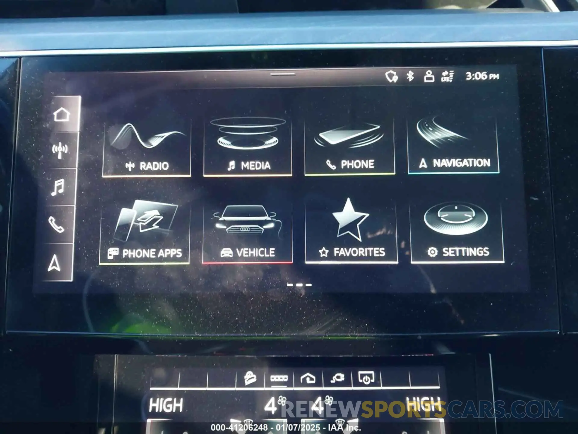 18 fotografías del automóvil dañado WA15AAGEXRB022996 AUDI Q8 E-TRON 2024