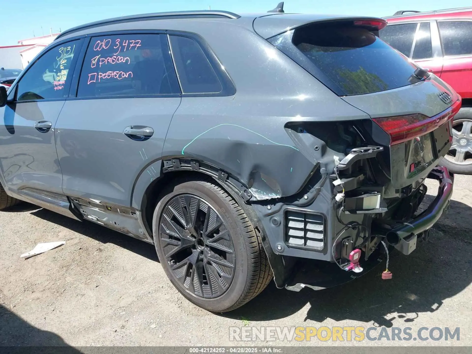 6 fotografías del automóvil dañado WA16AAGE8RB053944 AUDI Q8 E-TRON 2024