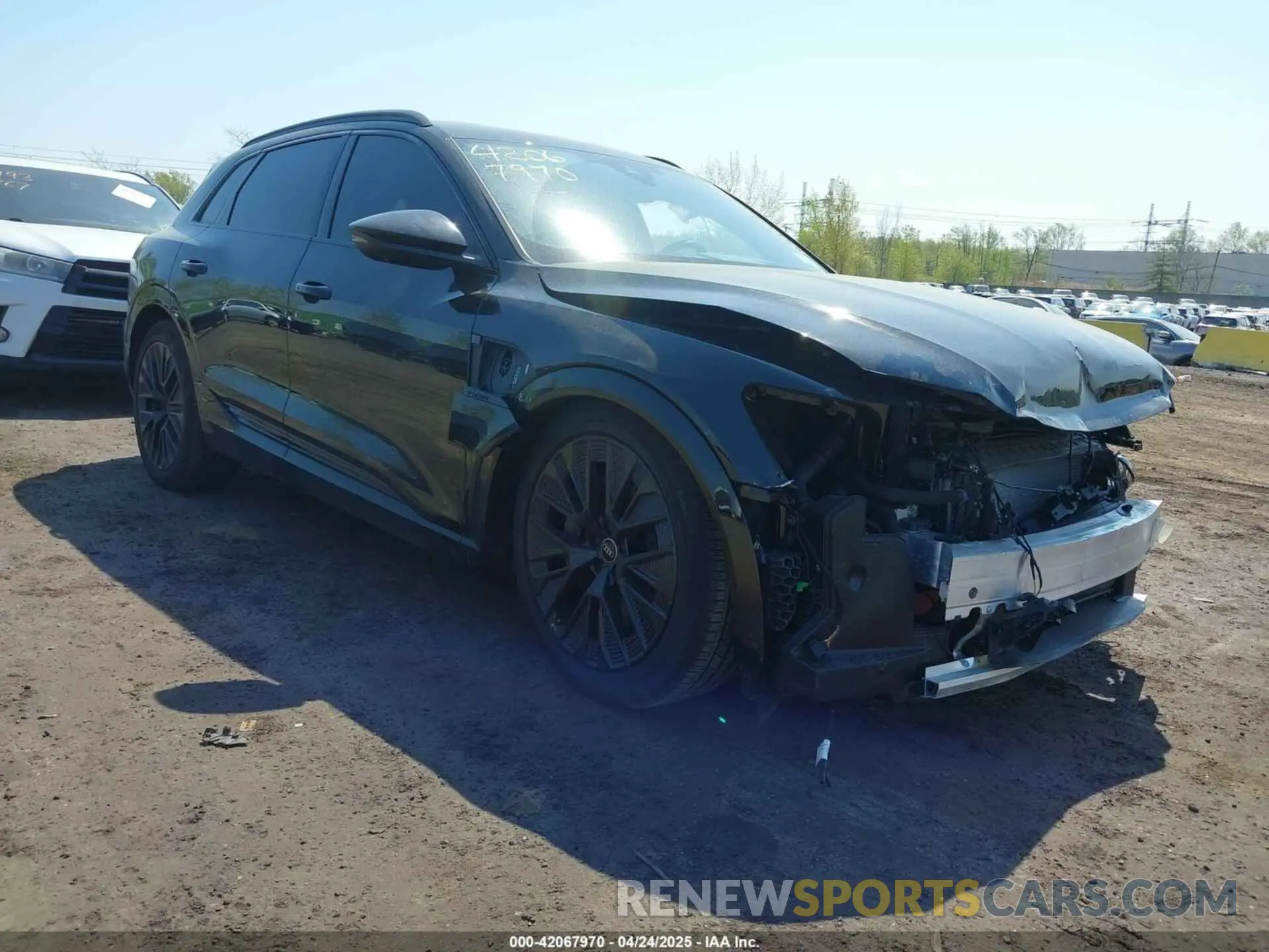 1 fotografías del automóvil dañado WA16ABGE6RB005963 AUDI Q8 E-TRON 2024