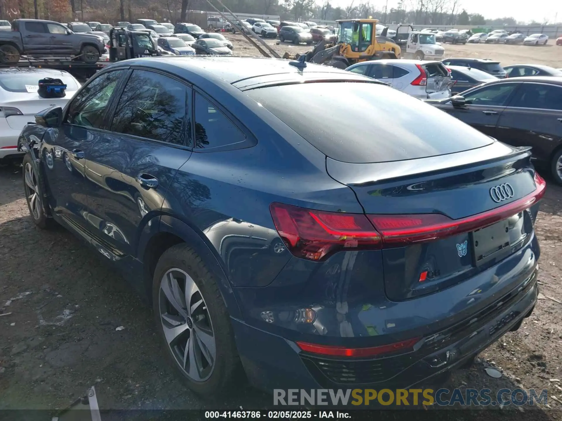 3 fotografías del automóvil dañado WA1BAAGE4RB036699 AUDI Q8 E-TRON 2024