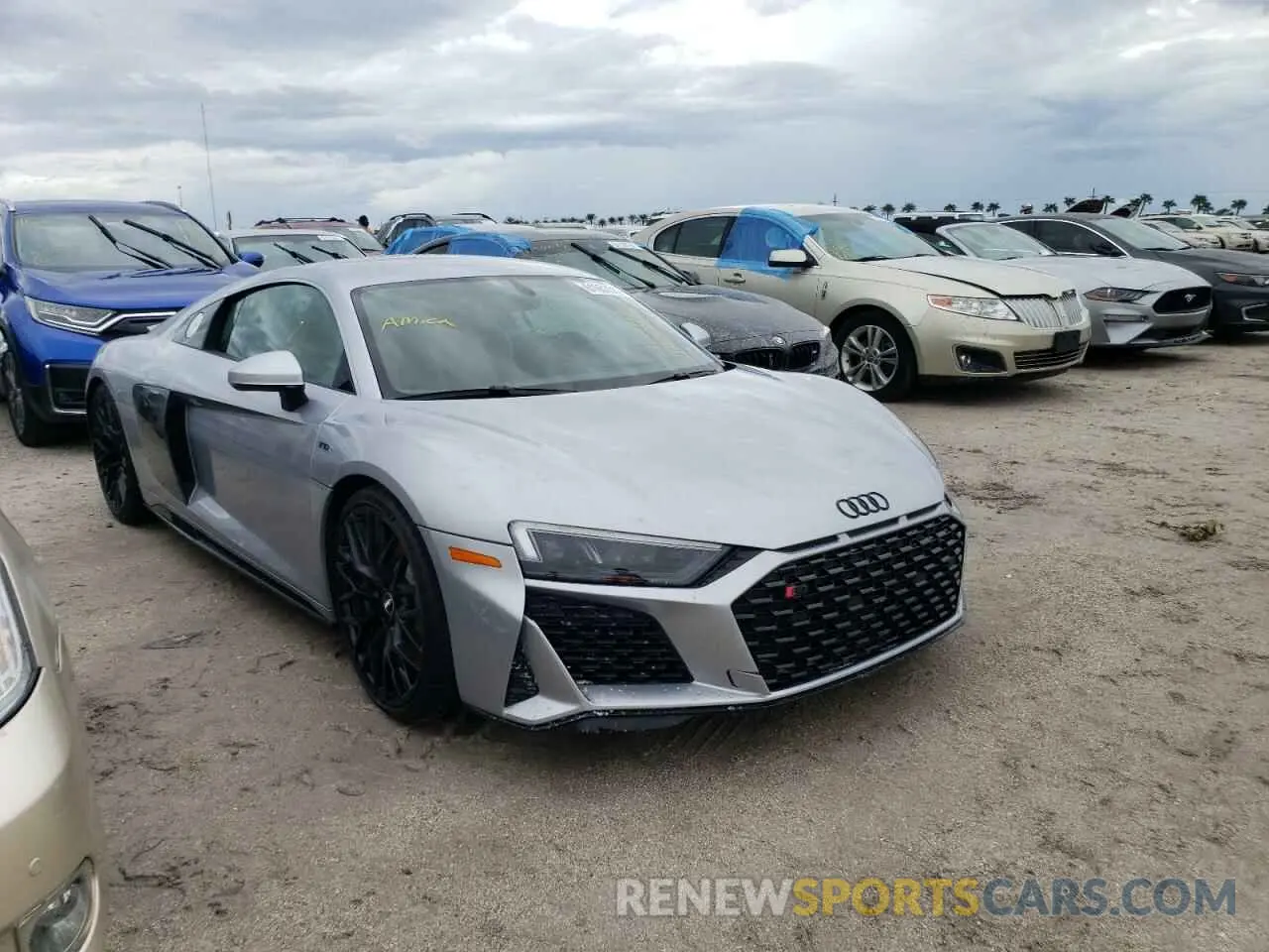 1 fotografías del automóvil dañado WUAEEAFX4L7900870 AUDI R8 2020