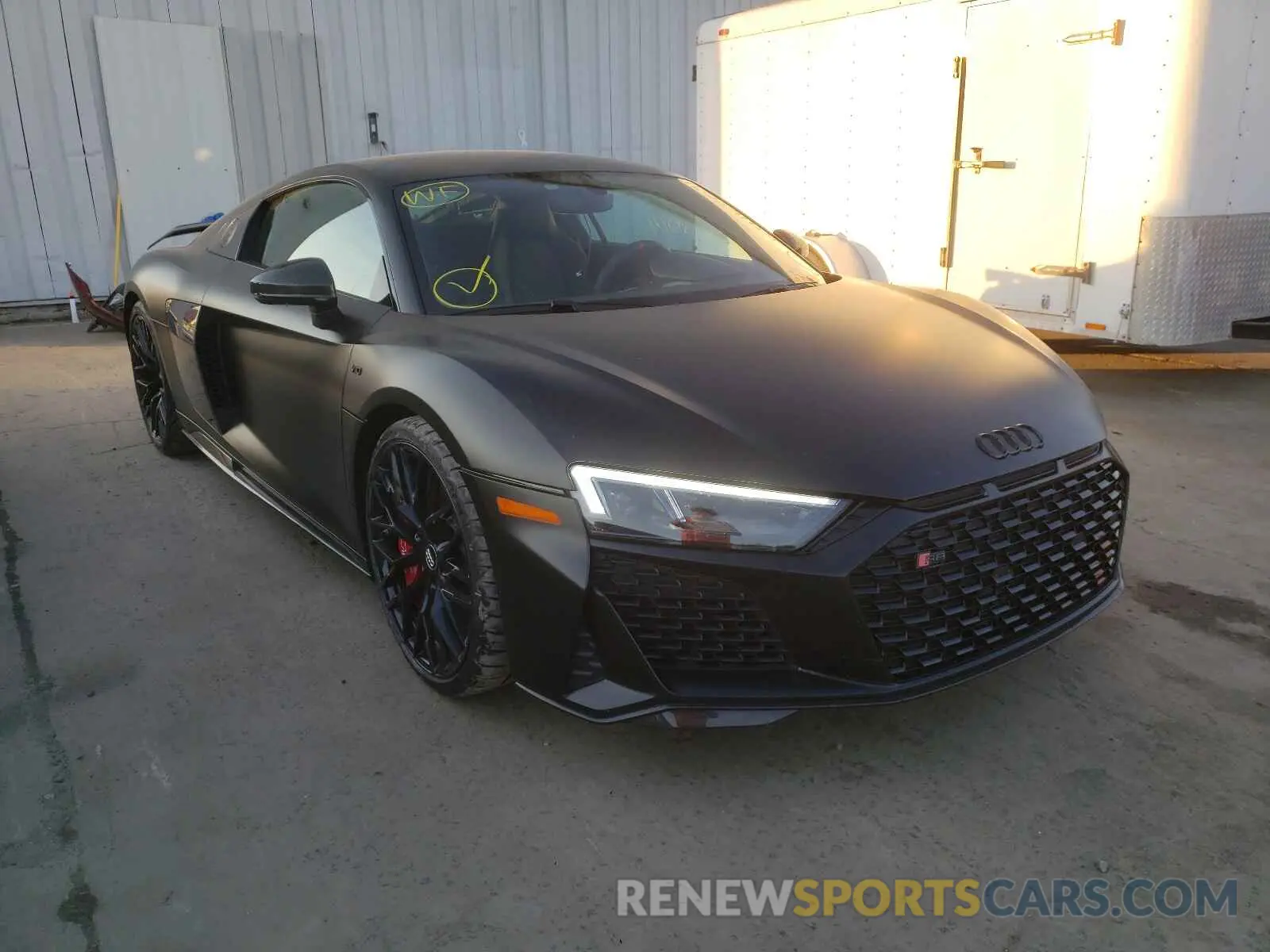 1 fotografías del automóvil dañado WUAKBAFX7L7900566 AUDI R8 2020