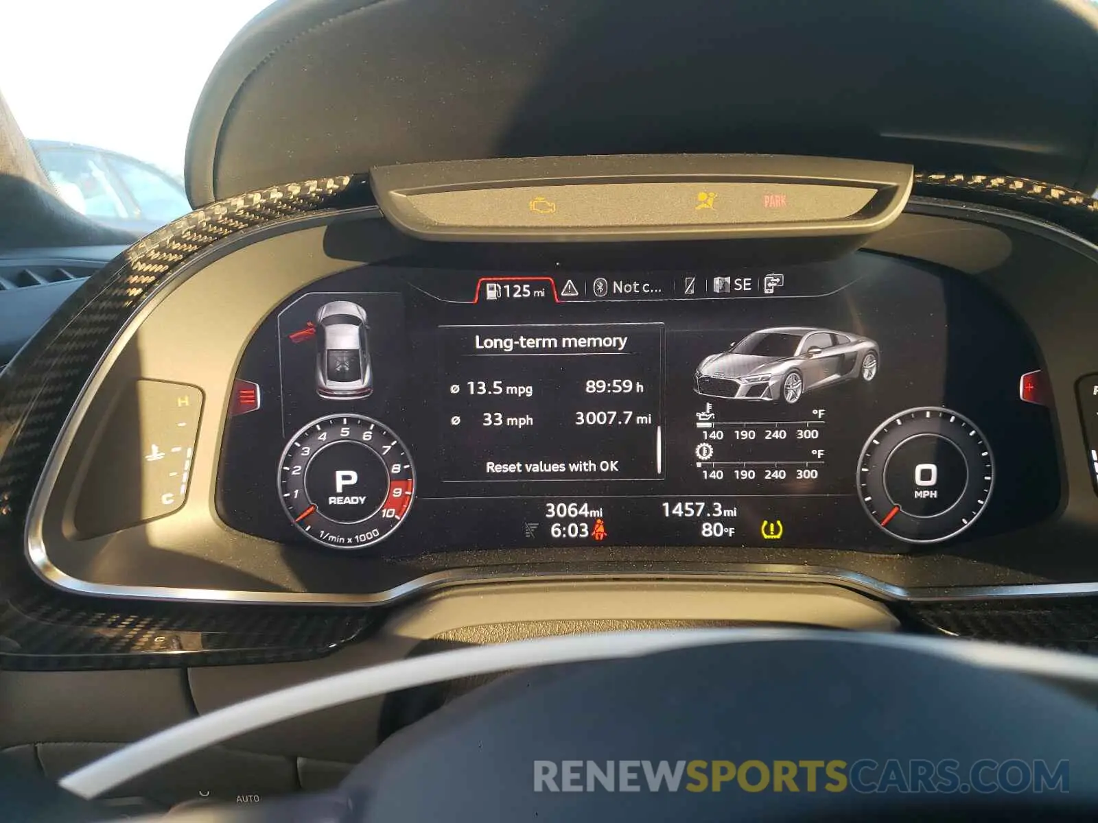 8 fotografías del automóvil dañado WUAKBAFX7L7900566 AUDI R8 2020