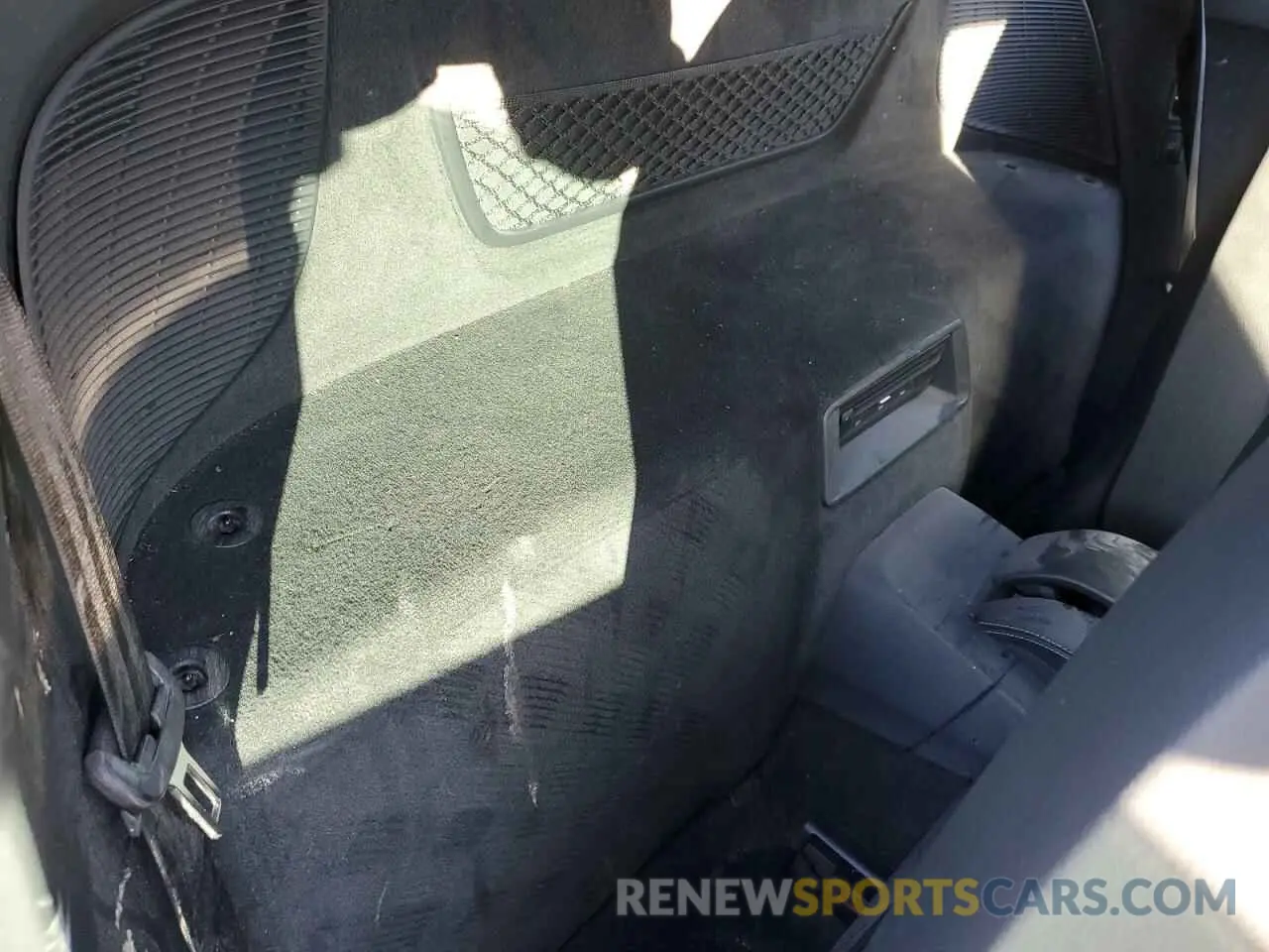 10 fotografías del automóvil dañado WUABAAFX8M7900919 AUDI R8 2021