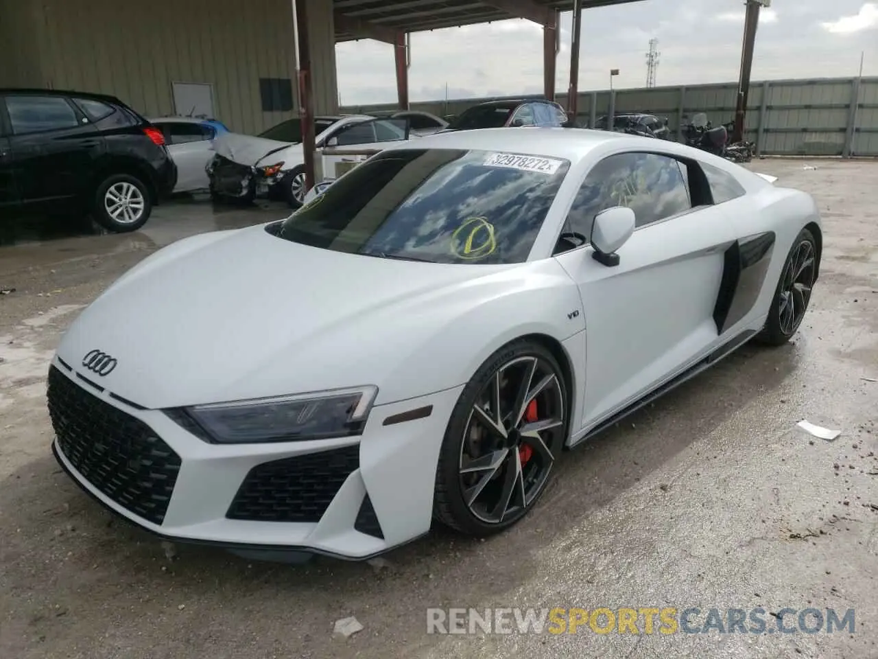 2 fotografías del automóvil dañado WUABAAFX8M7901181 AUDI R8 2021
