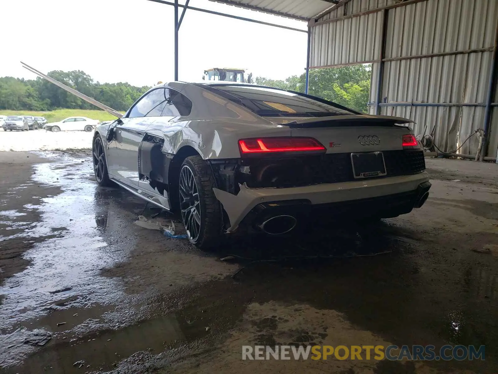 3 fotografías del automóvil dañado WUABAAFXXM7900744 AUDI R8 2021