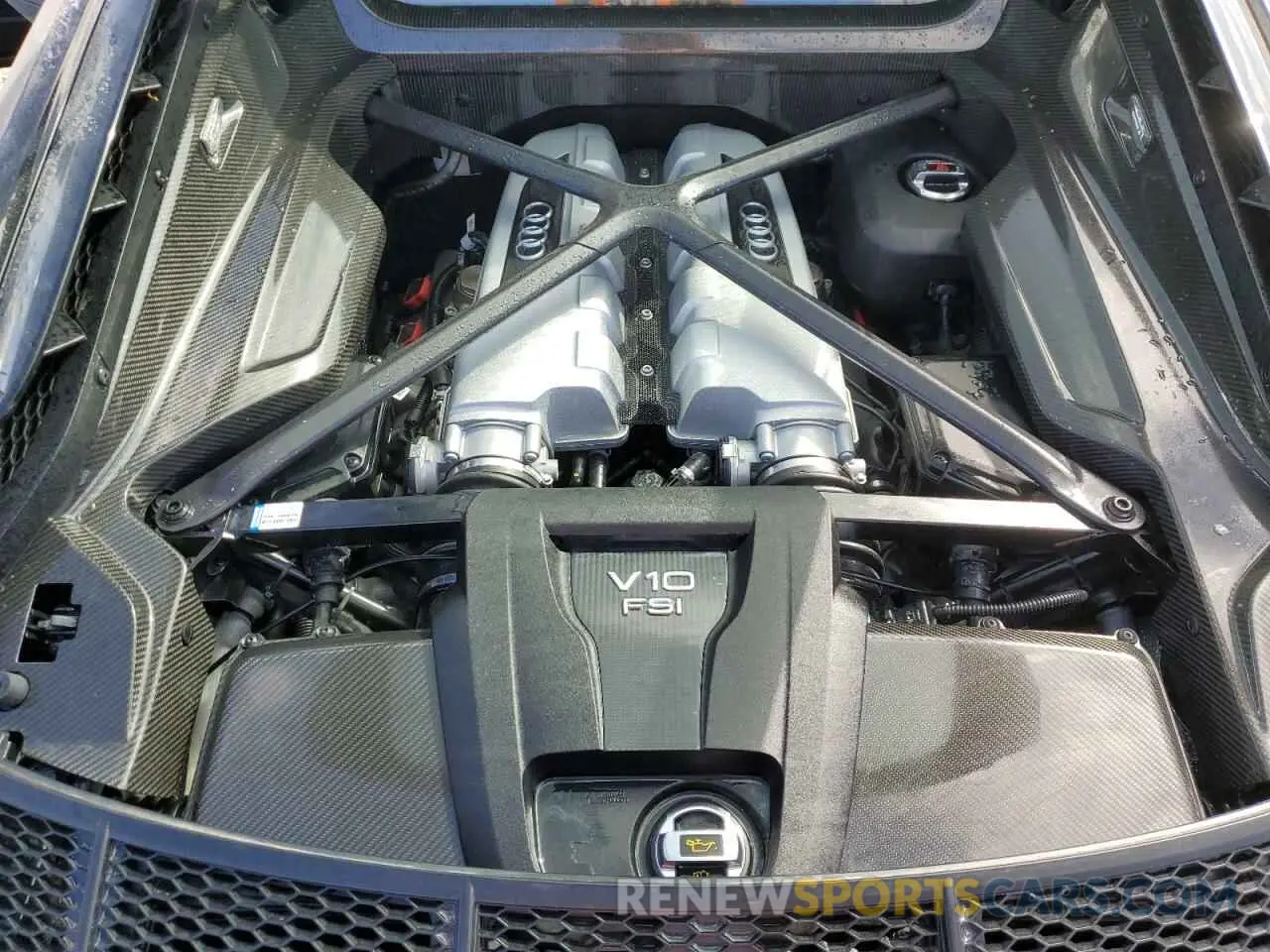 11 fotografías del automóvil dañado WUAKBAFX6M7901404 AUDI R8 2021