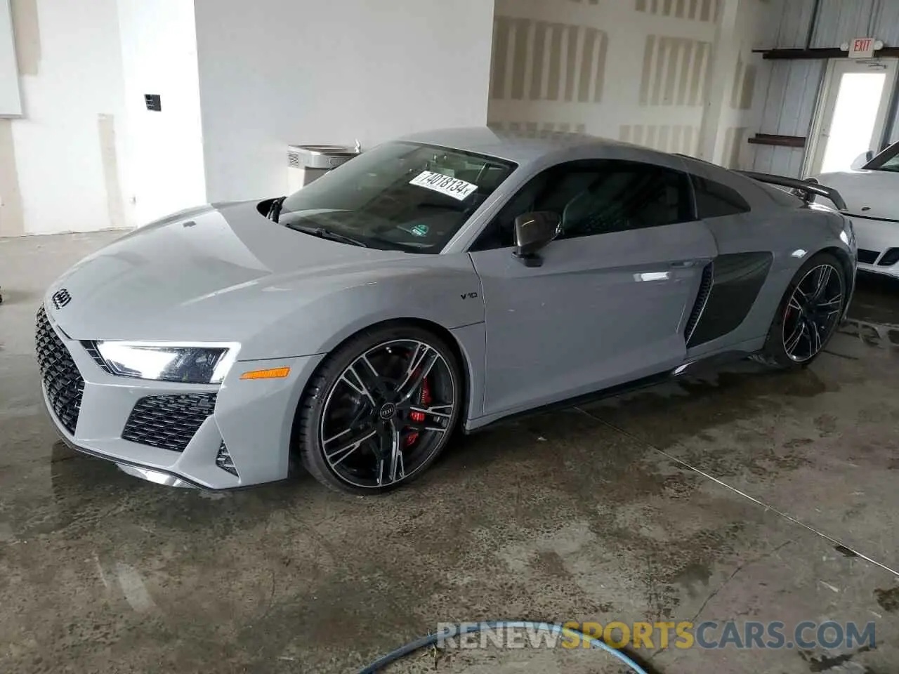 1 fotografías del automóvil dañado WUAKBAFX5N7900102 AUDI R8 2022