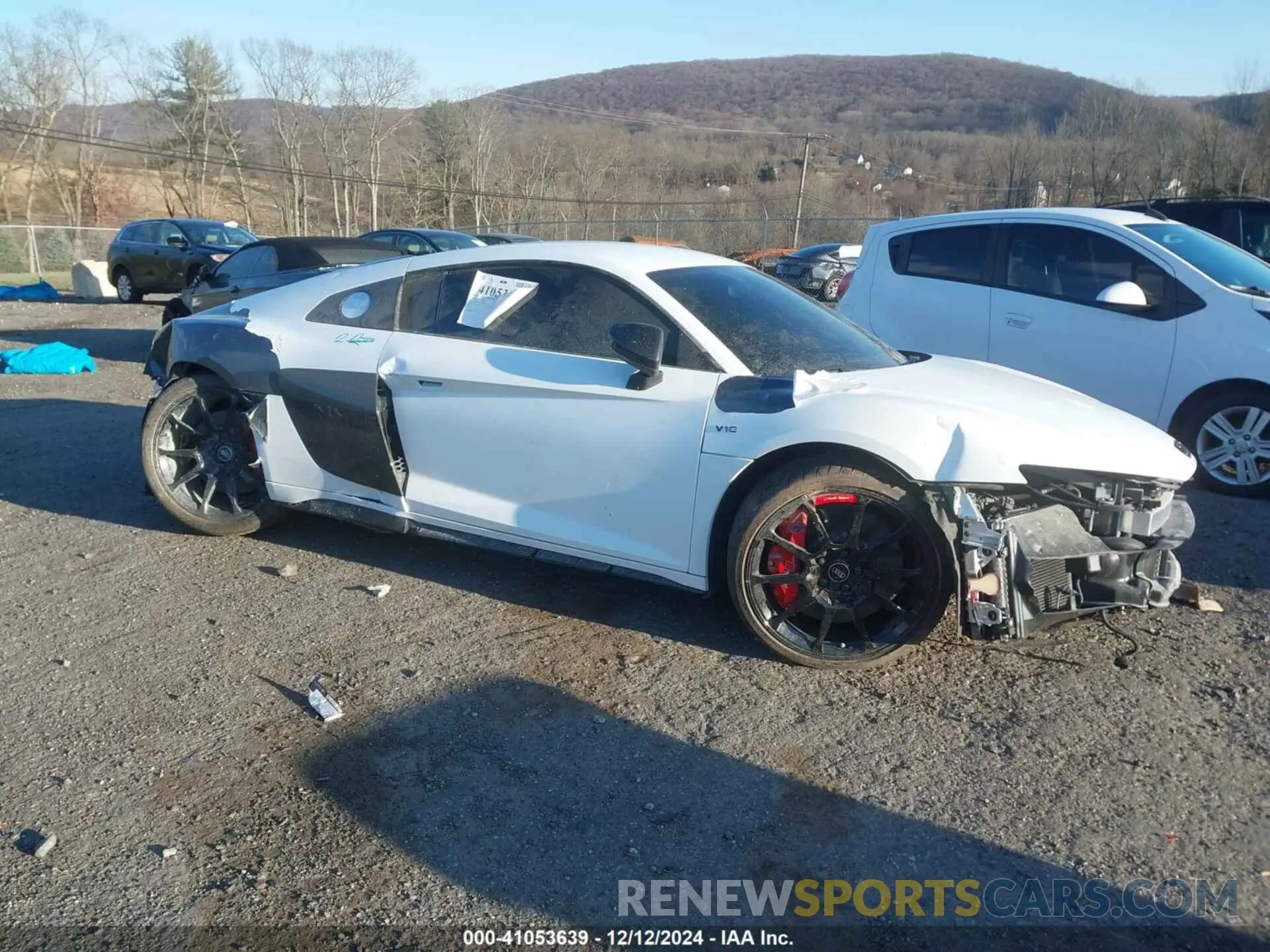 1 fotografías del automóvil dañado WUAGBAFX2P7900891 AUDI R8 2023