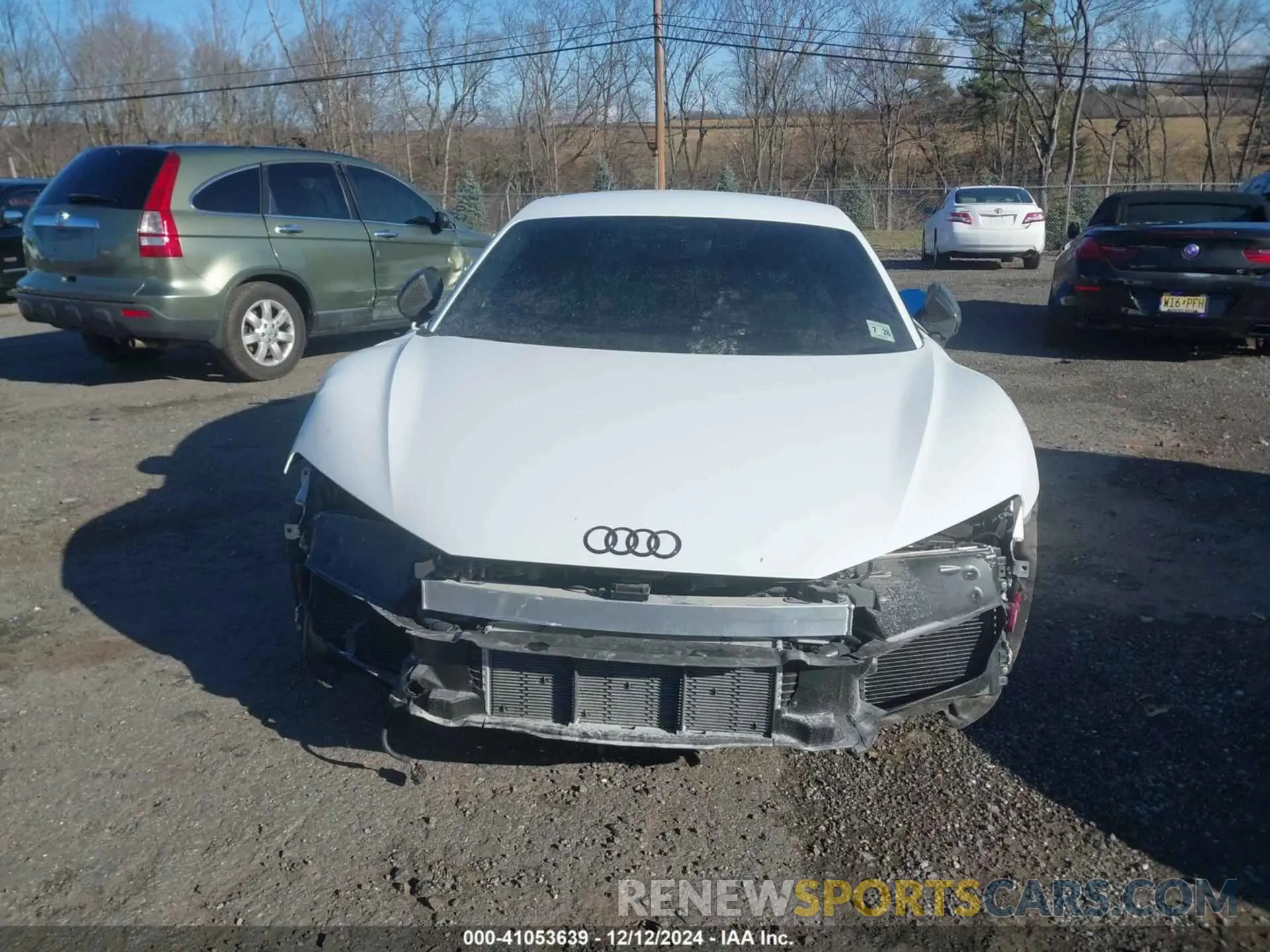 12 fotografías del automóvil dañado WUAGBAFX2P7900891 AUDI R8 2023