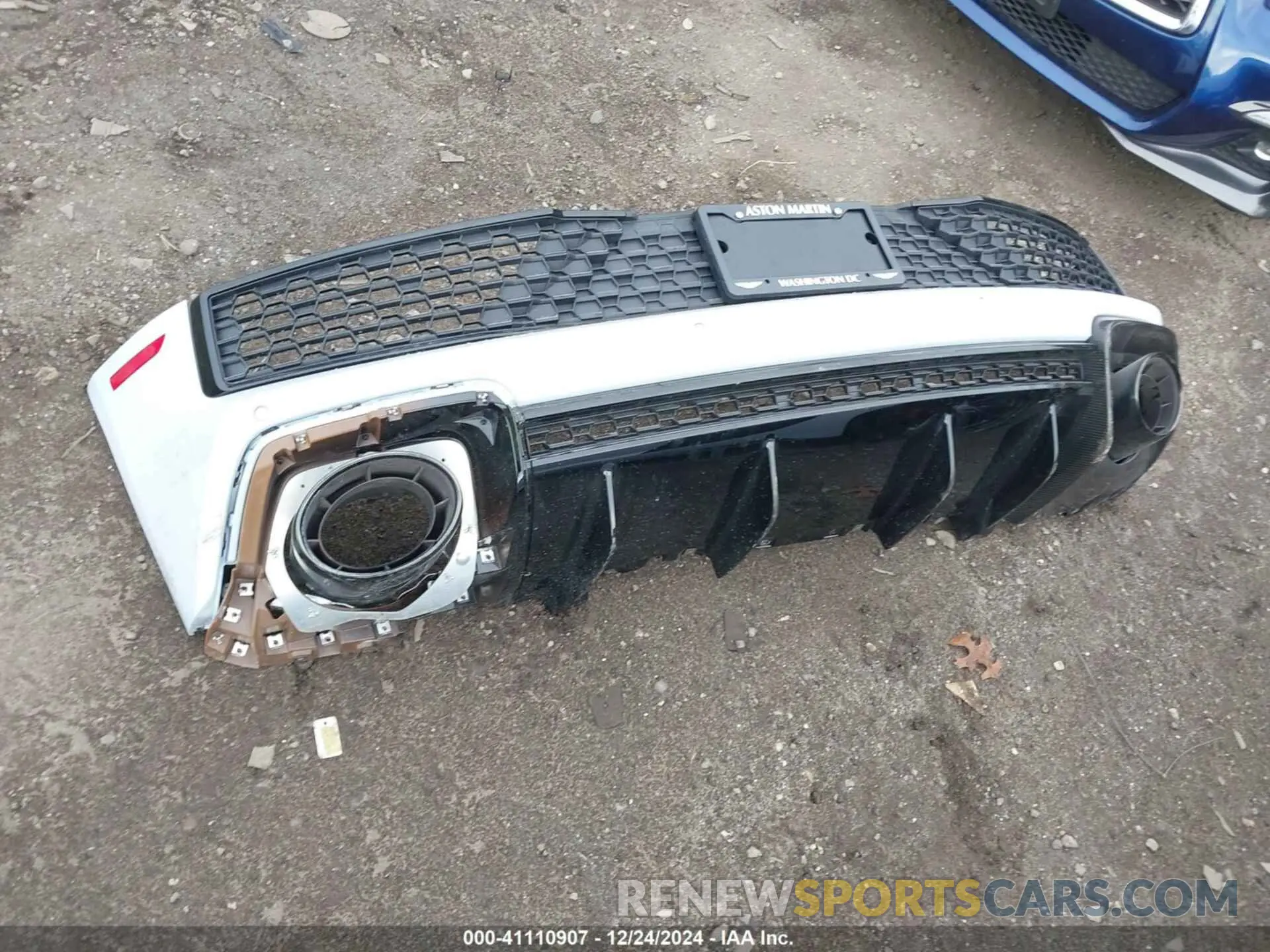 12 fotografías del automóvil dañado WUA4BCFX7P7901324 AUDI R8 SPYDER 2023