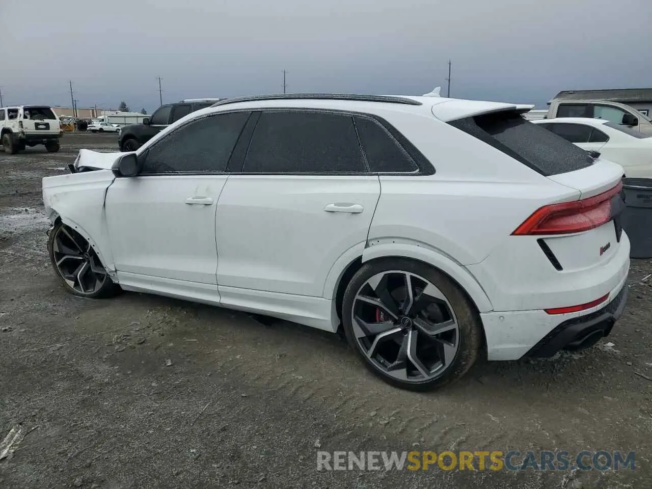 2 fotografías del automóvil dañado WU1ARBF18PD030617 AUDI RS 2023