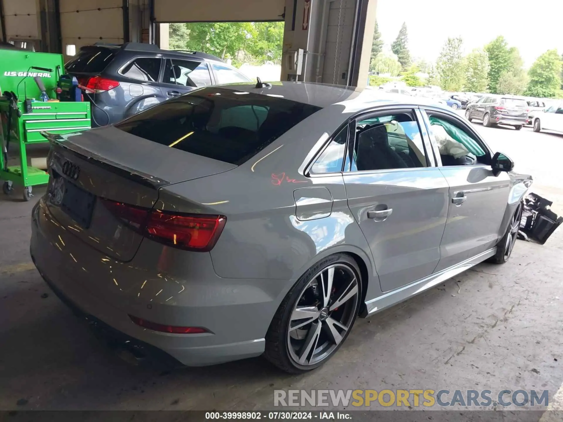 4 fotografías del automóvil dañado WUABWGFFXLA904533 AUDI RS 3 2020