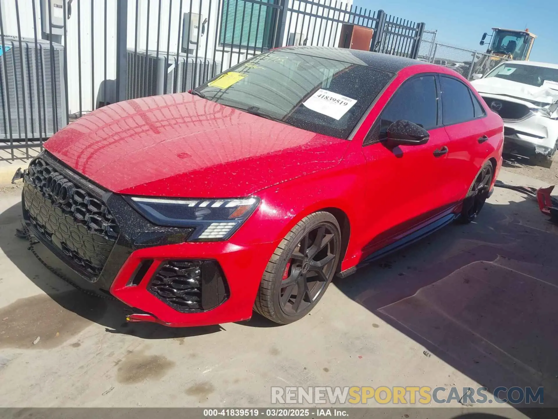 2 fotografías del automóvil dañado WUAG4DGY0PA903200 AUDI RS 3 2023