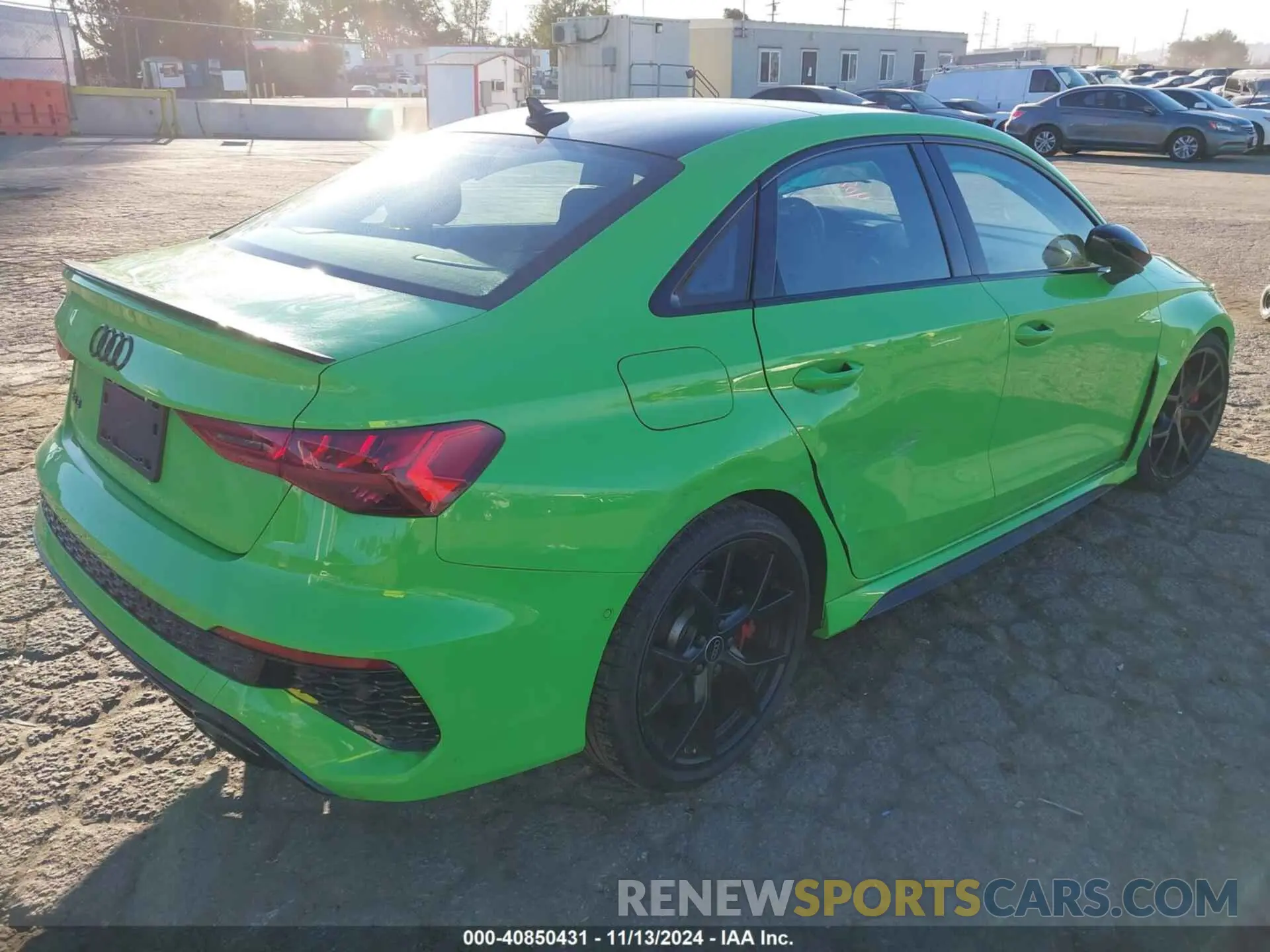 4 fotografías del automóvil dañado WUAG4DGY0RA911607 AUDI RS 3 SEDAN 2024