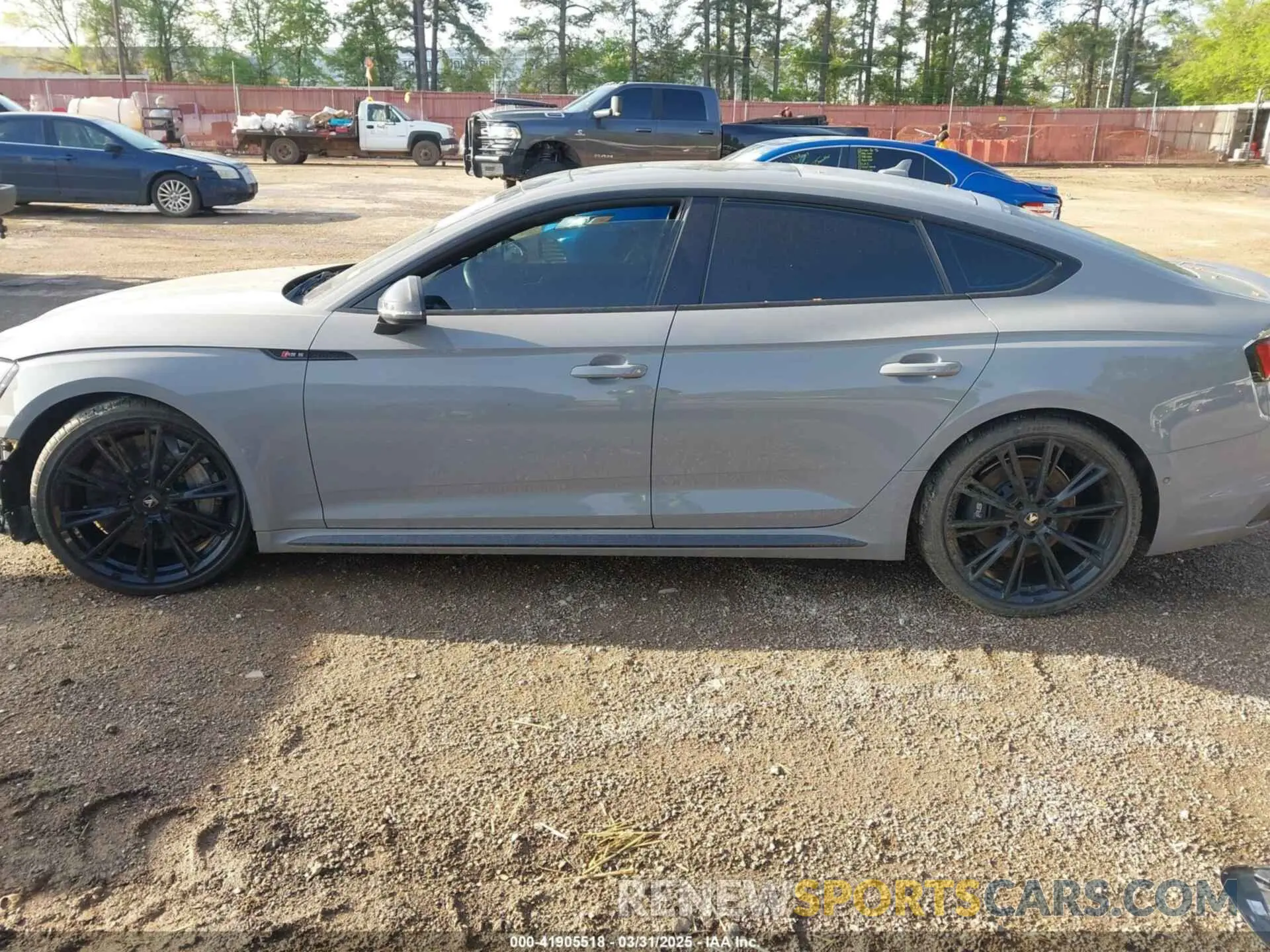 14 fotografías del automóvil dañado WUABWCF56KA900302 AUDI RS 5 2019