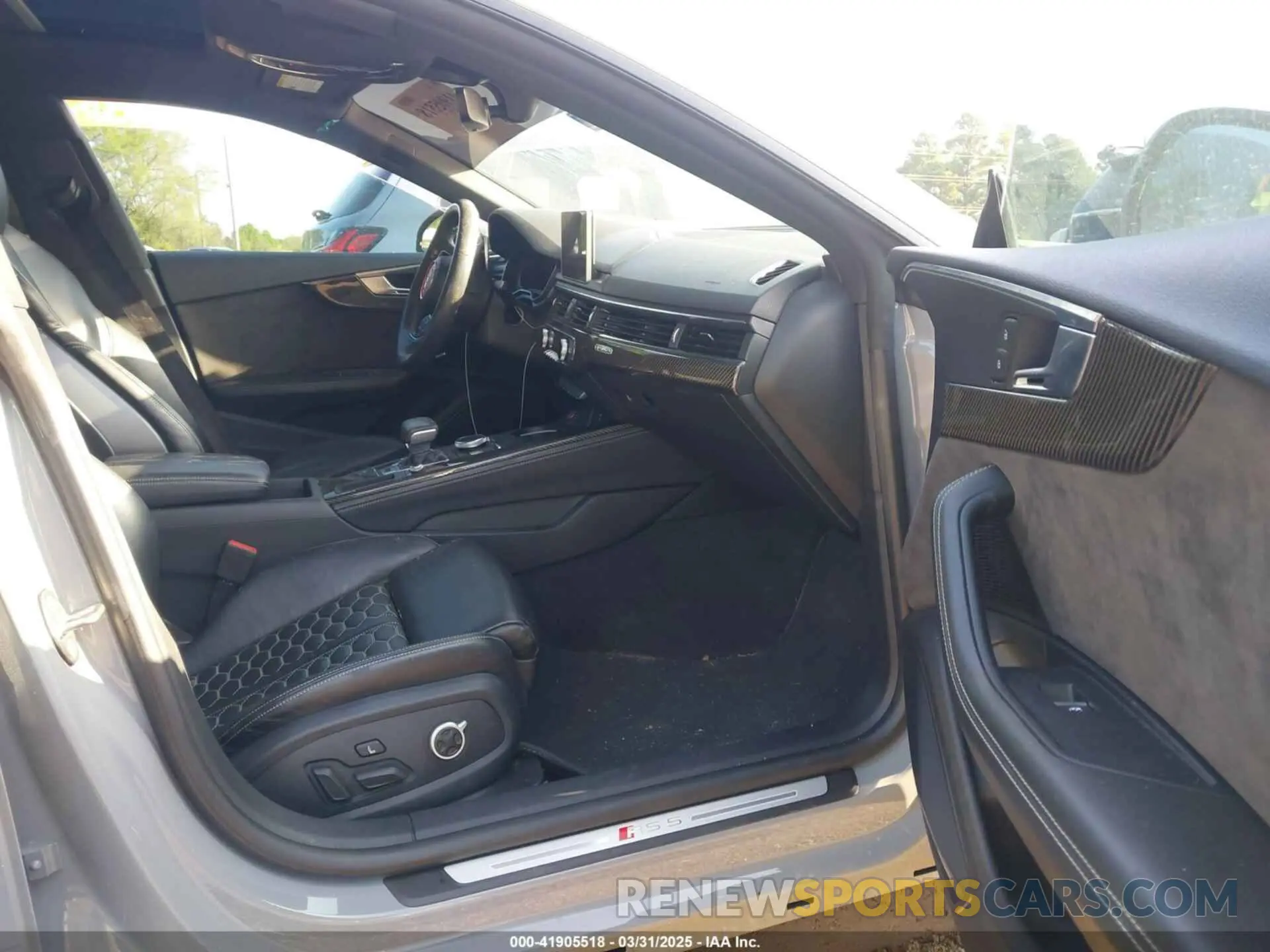 5 fotografías del automóvil dañado WUABWCF56KA900302 AUDI RS 5 2019