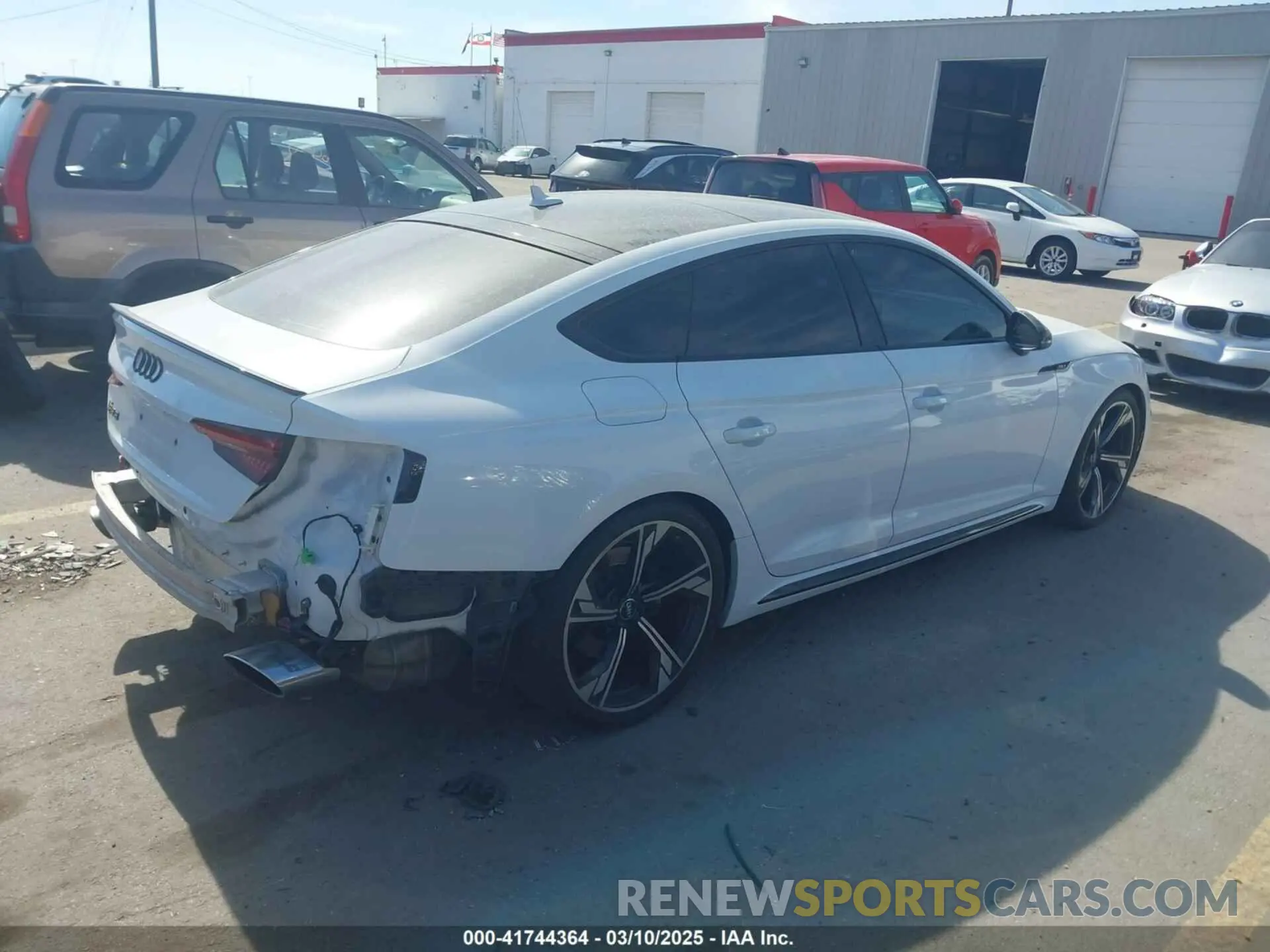 4 fotografías del automóvil dañado WUABWCF59KA902397 AUDI RS 5 2019