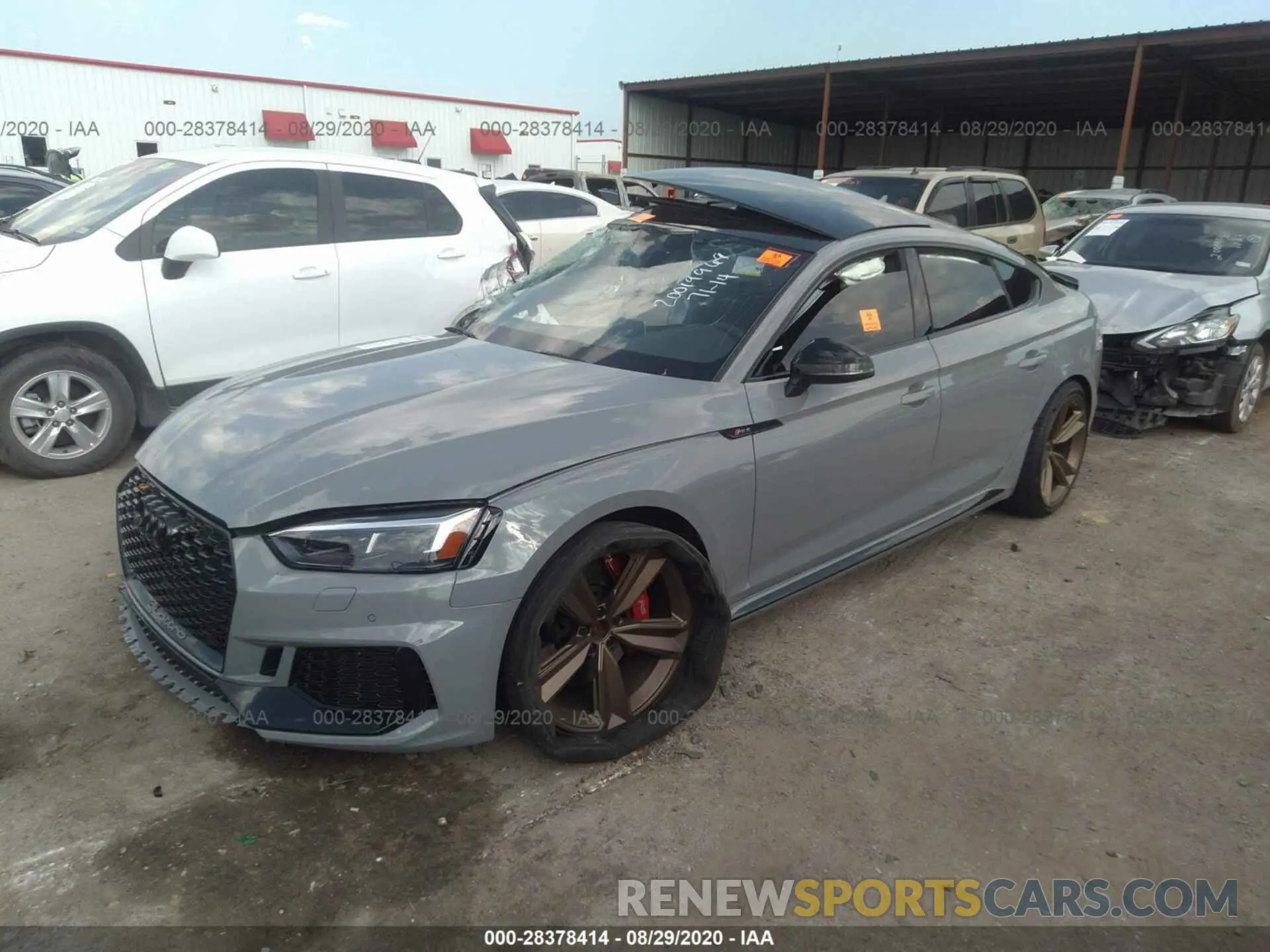 2 fotografías del automóvil dañado WUABWCF51KA907433 AUDI RS 5 SPORTBACK 2019