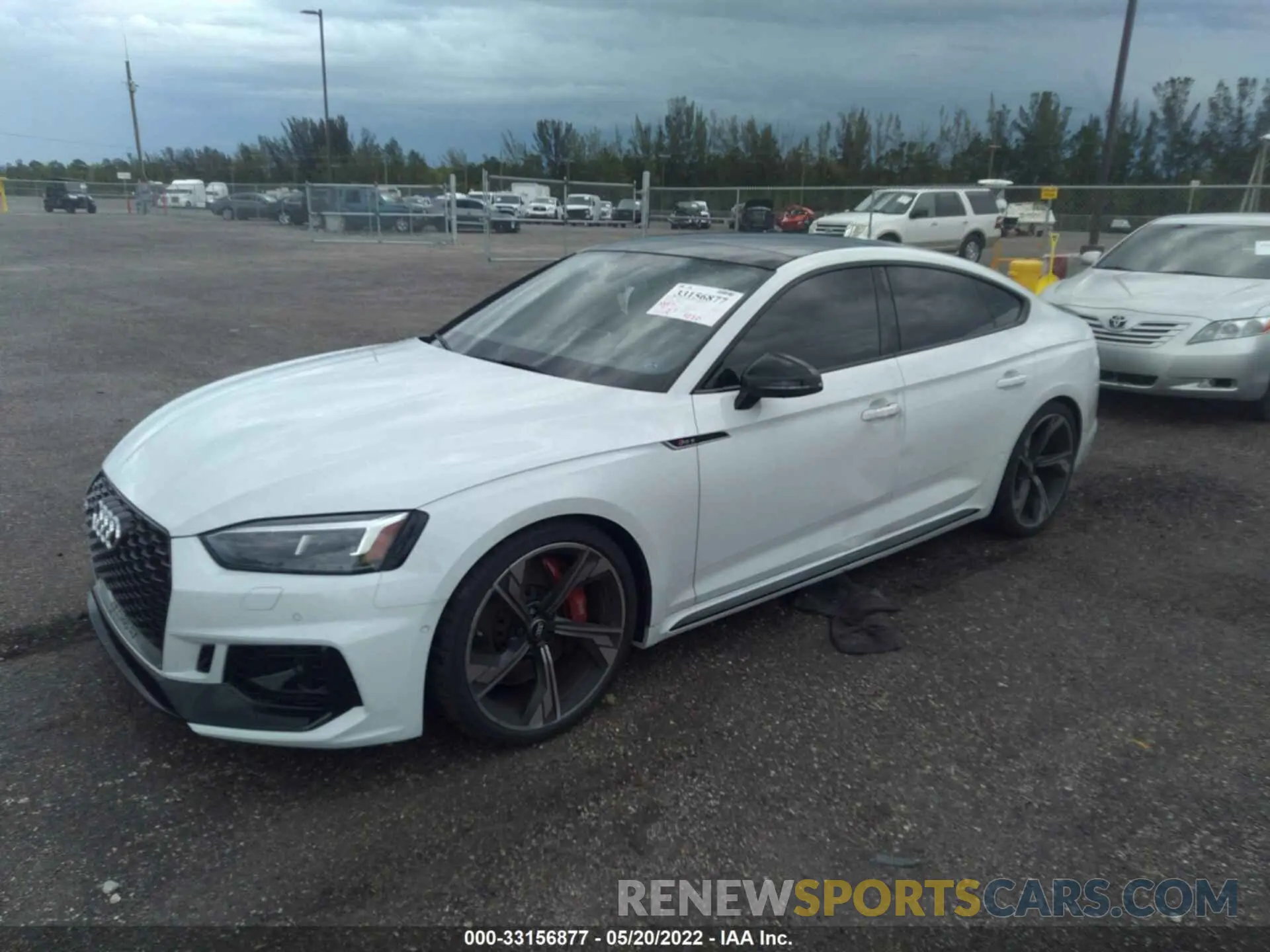 2 fotografías del automóvil dañado WUABWCF53KA900824 AUDI RS 5 SPORTBACK 2019