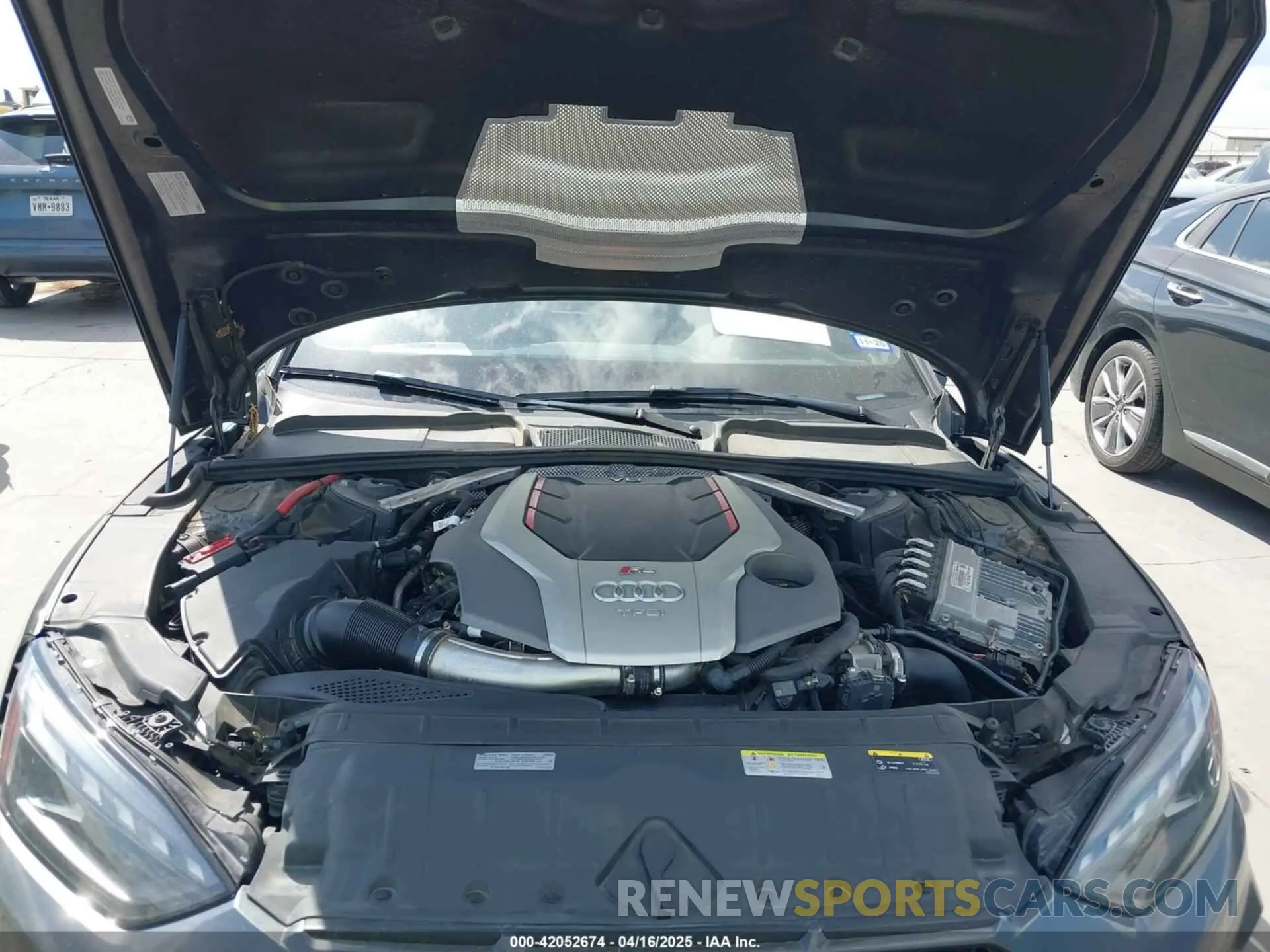10 fotografías del automóvil dañado WUAAWCF59MA900650 AUDI RS 5 SPORTBACK 2021