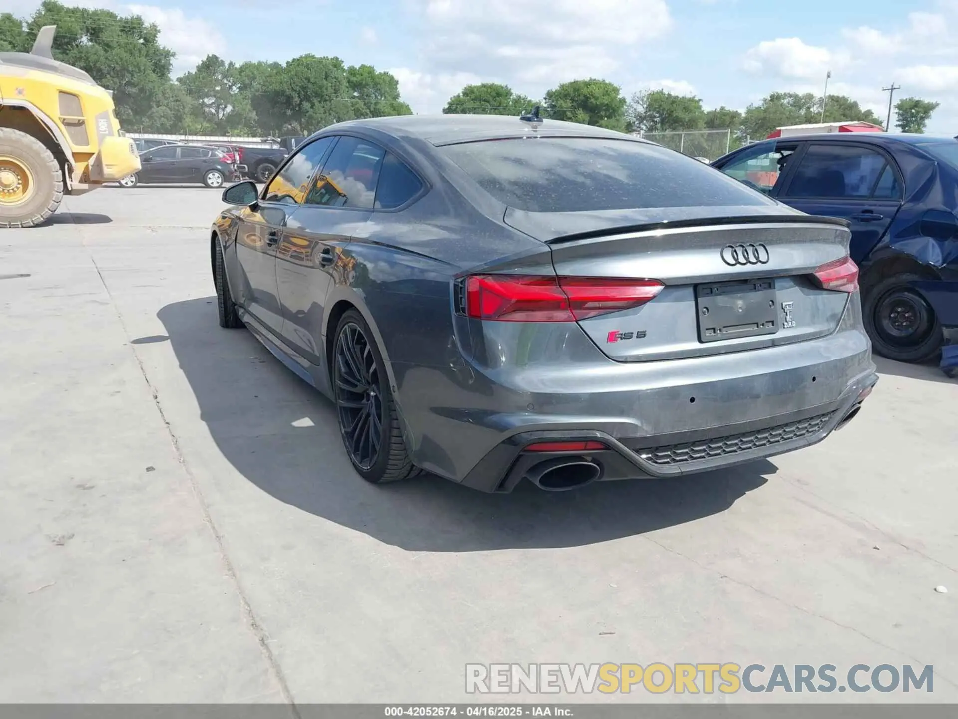 3 fotografías del automóvil dañado WUAAWCF59MA900650 AUDI RS 5 SPORTBACK 2021