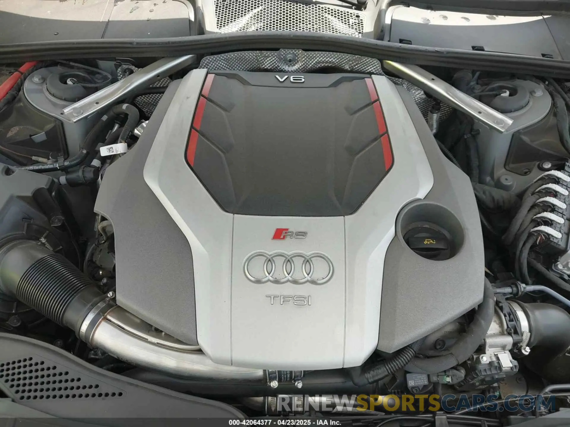 10 fotografías del automóvil dañado WUAAWCF5XNA900738 AUDI RS 5 SPORTBACK 2022
