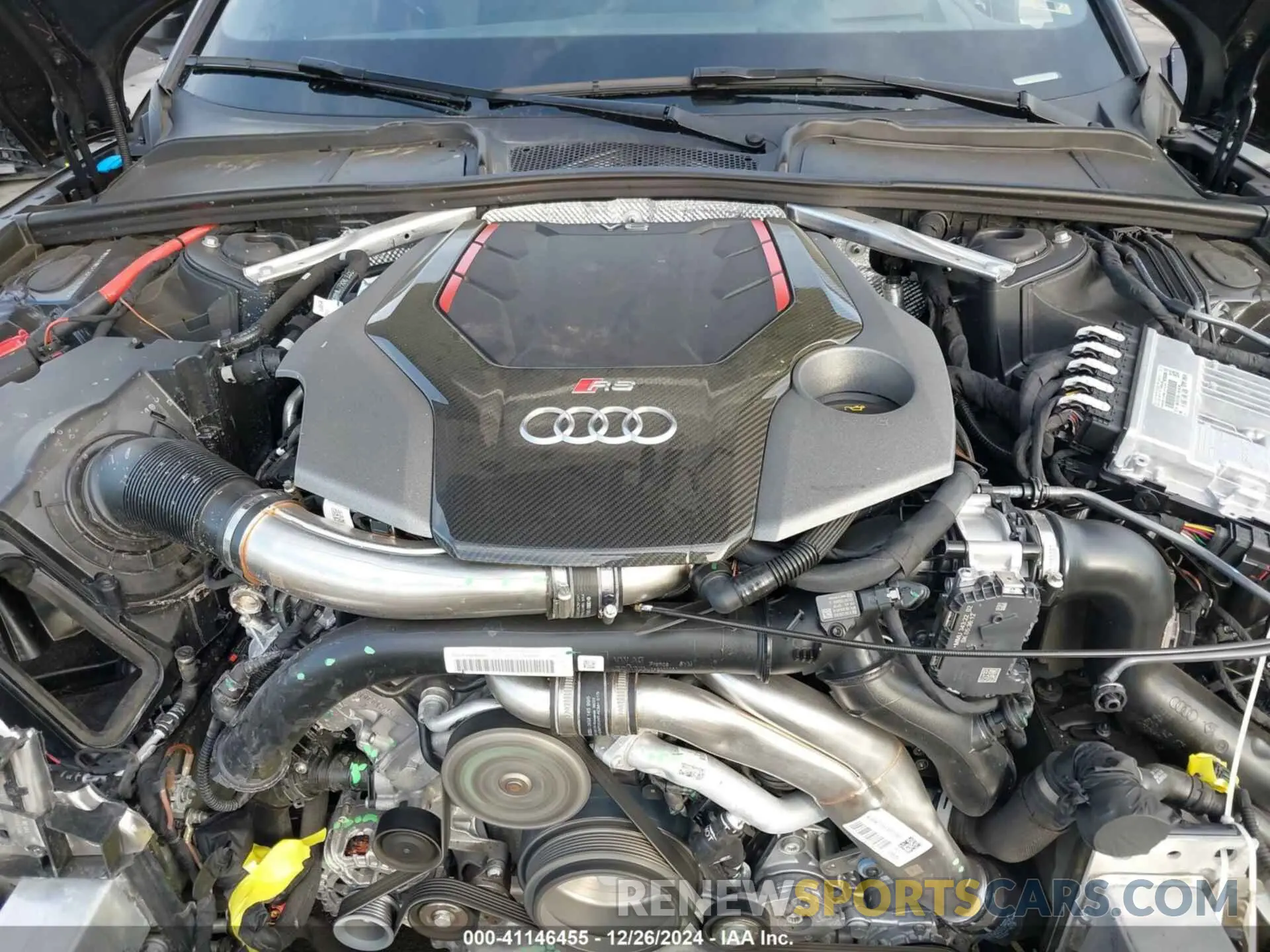 10 fotografías del automóvil dañado WUAAWCF56PA901890 AUDI RS 5 SPORTBACK 2023