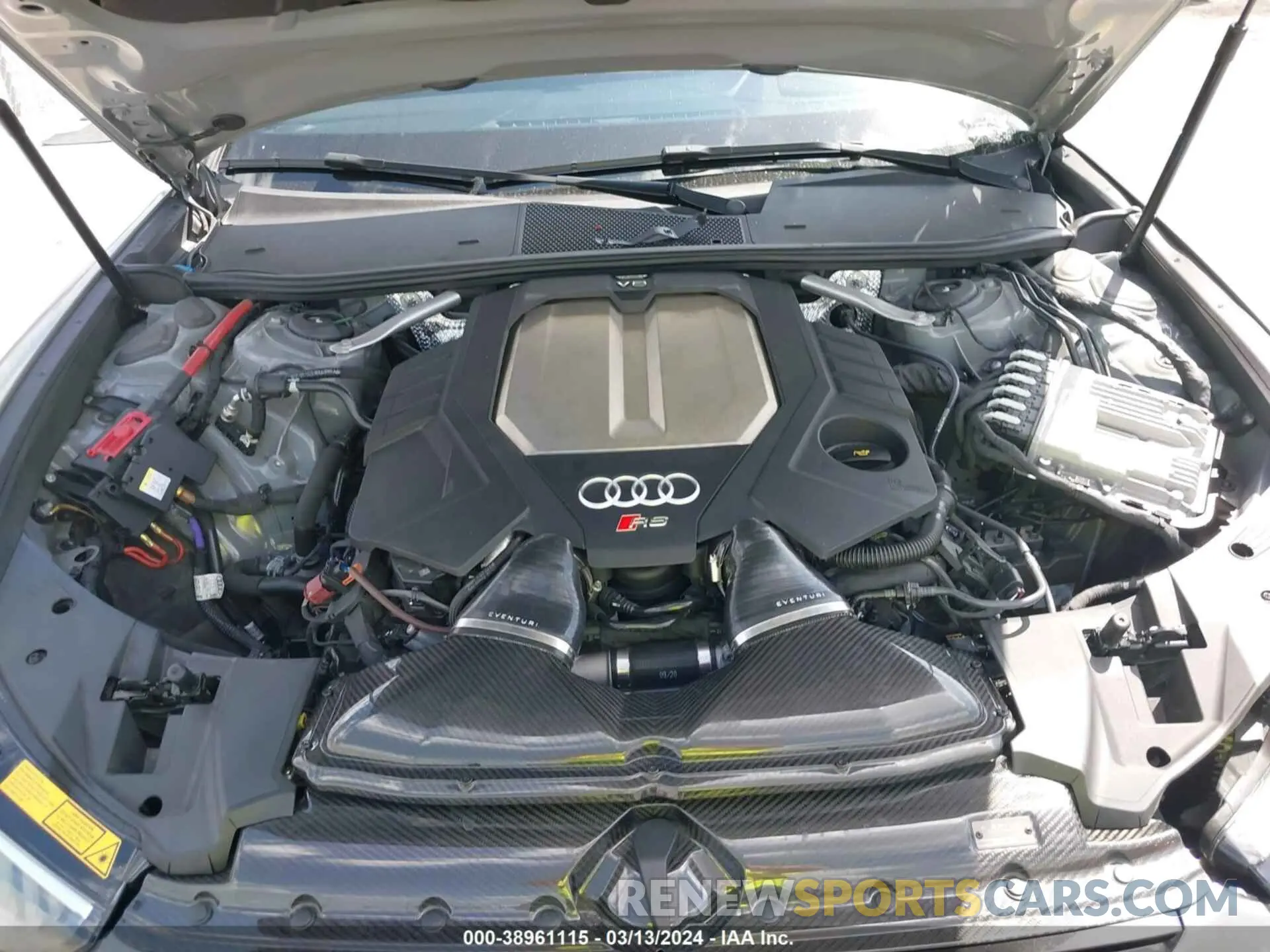 10 fotografías del automóvil dañado WUA1CBF21MN903012 AUDI RS 6 AVANT 2021