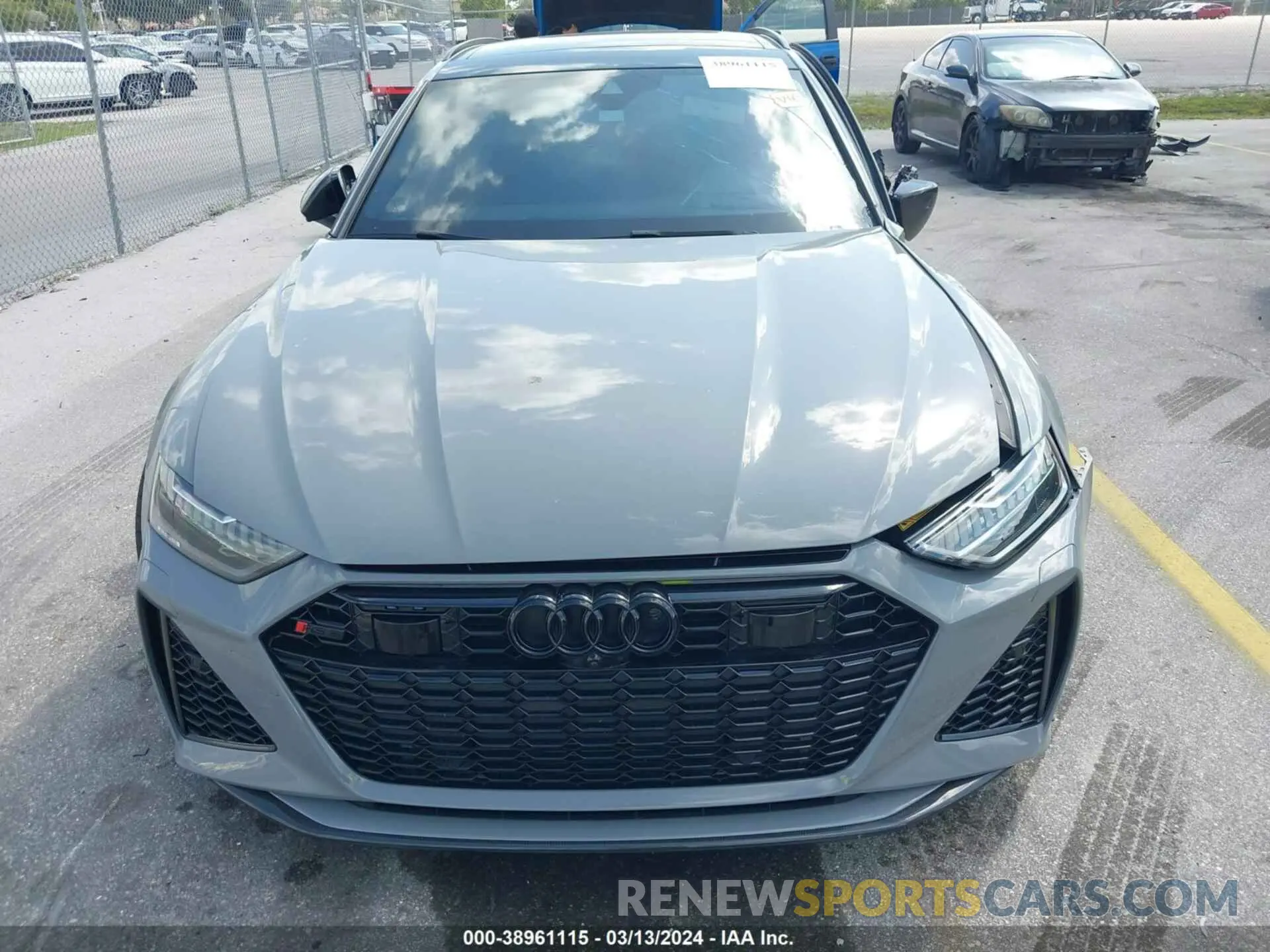 12 fotografías del automóvil dañado WUA1CBF21MN903012 AUDI RS 6 AVANT 2021