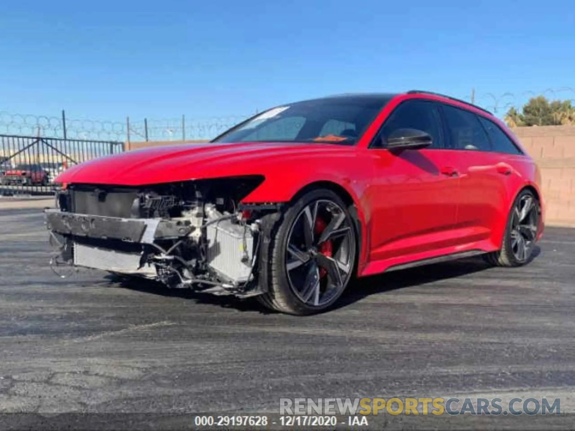 2 fotografías del automóvil dañado WUA1CBF22MN900510 AUDI RS 6 AVANT 2021