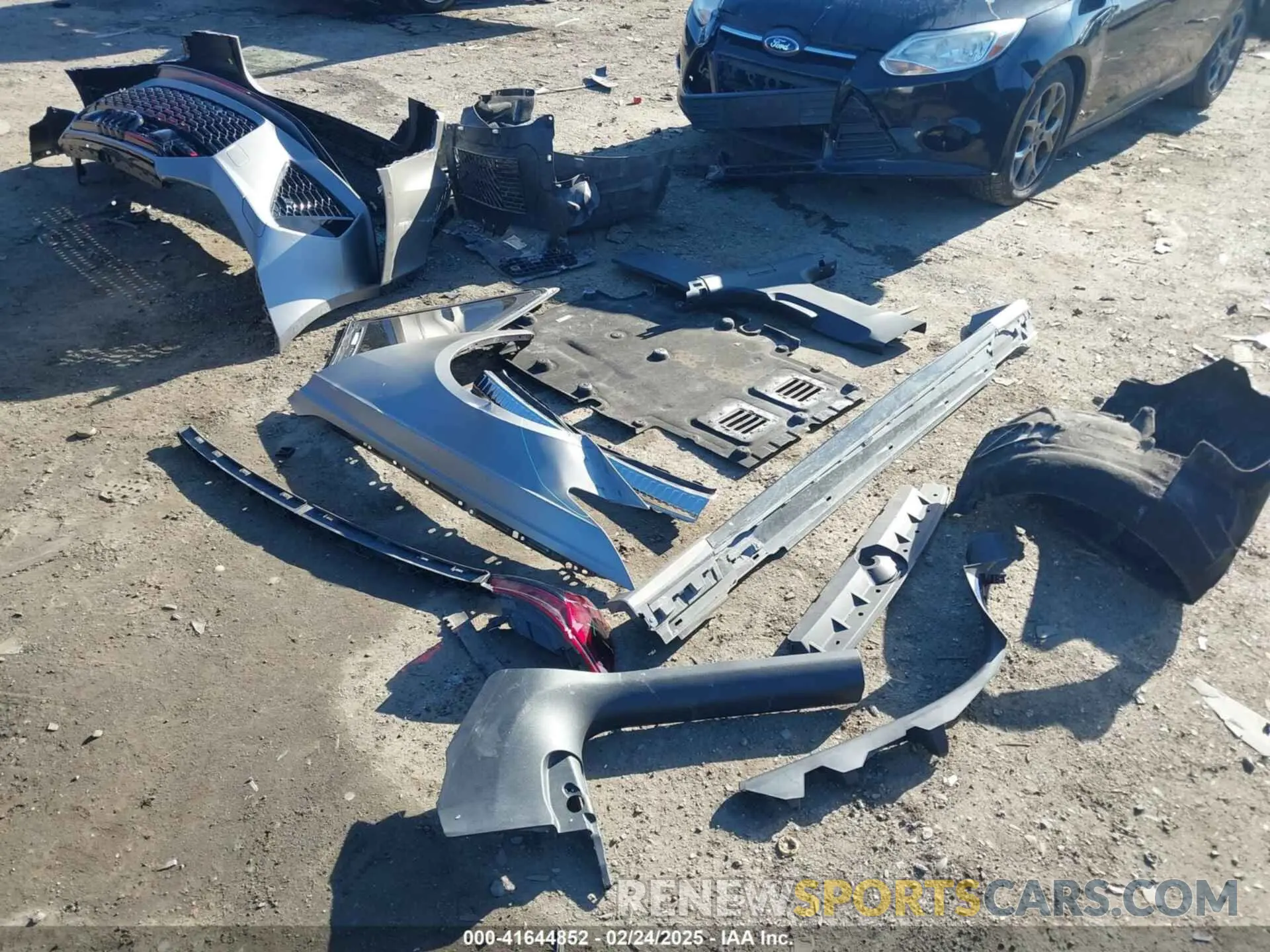 19 fotografías del automóvil dañado WUA1CBF23NN902140 AUDI RS 6 AVANT 2022