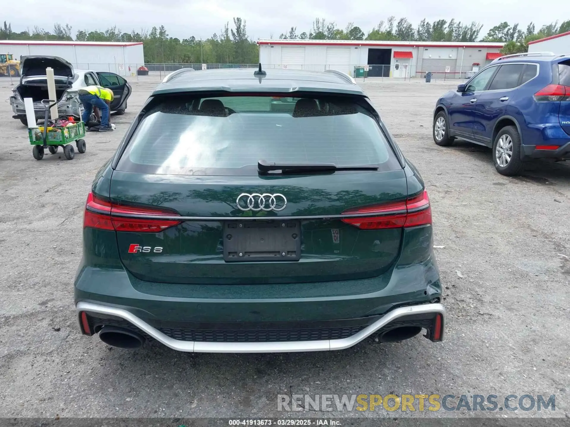 16 fotografías del automóvil dañado WUA1CBF21PN901104 AUDI RS 6 AVANT 2023