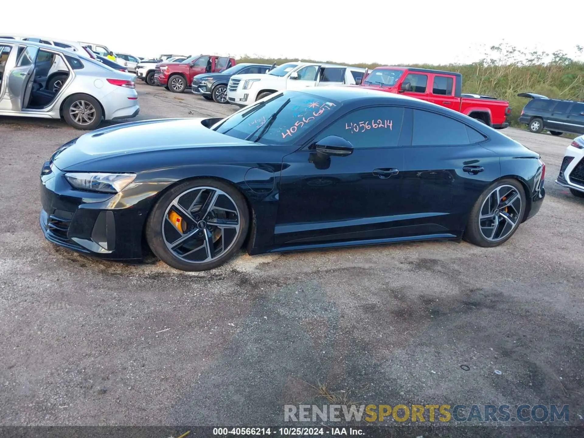 14 fotografías del automóvil dañado WAUBHBFW9P7900743 AUDI RS E-TRON GT 2023