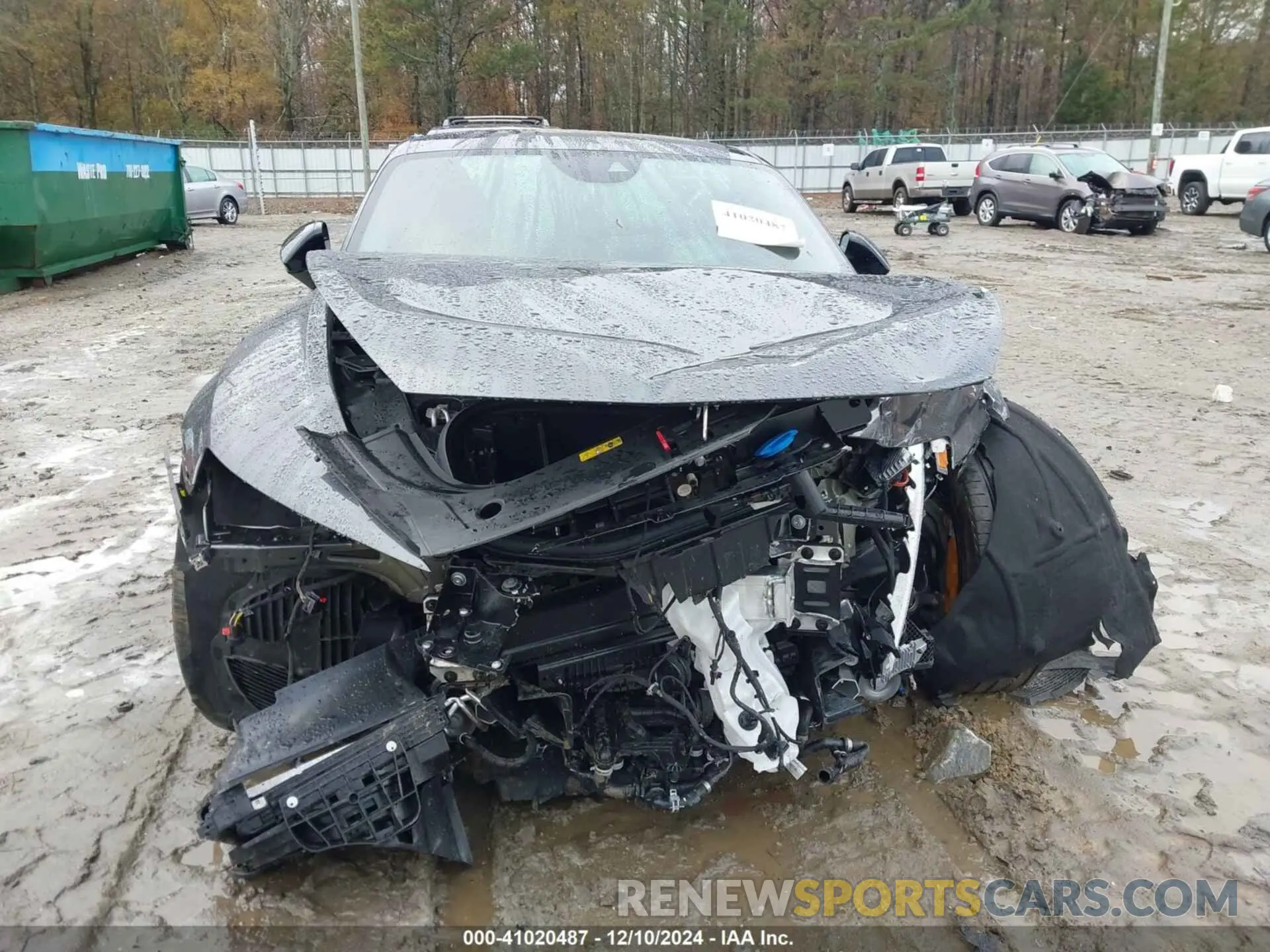 12 fotografías del automóvil dañado WAUBHBFWXP7903392 AUDI RS E-TRON GT 2023