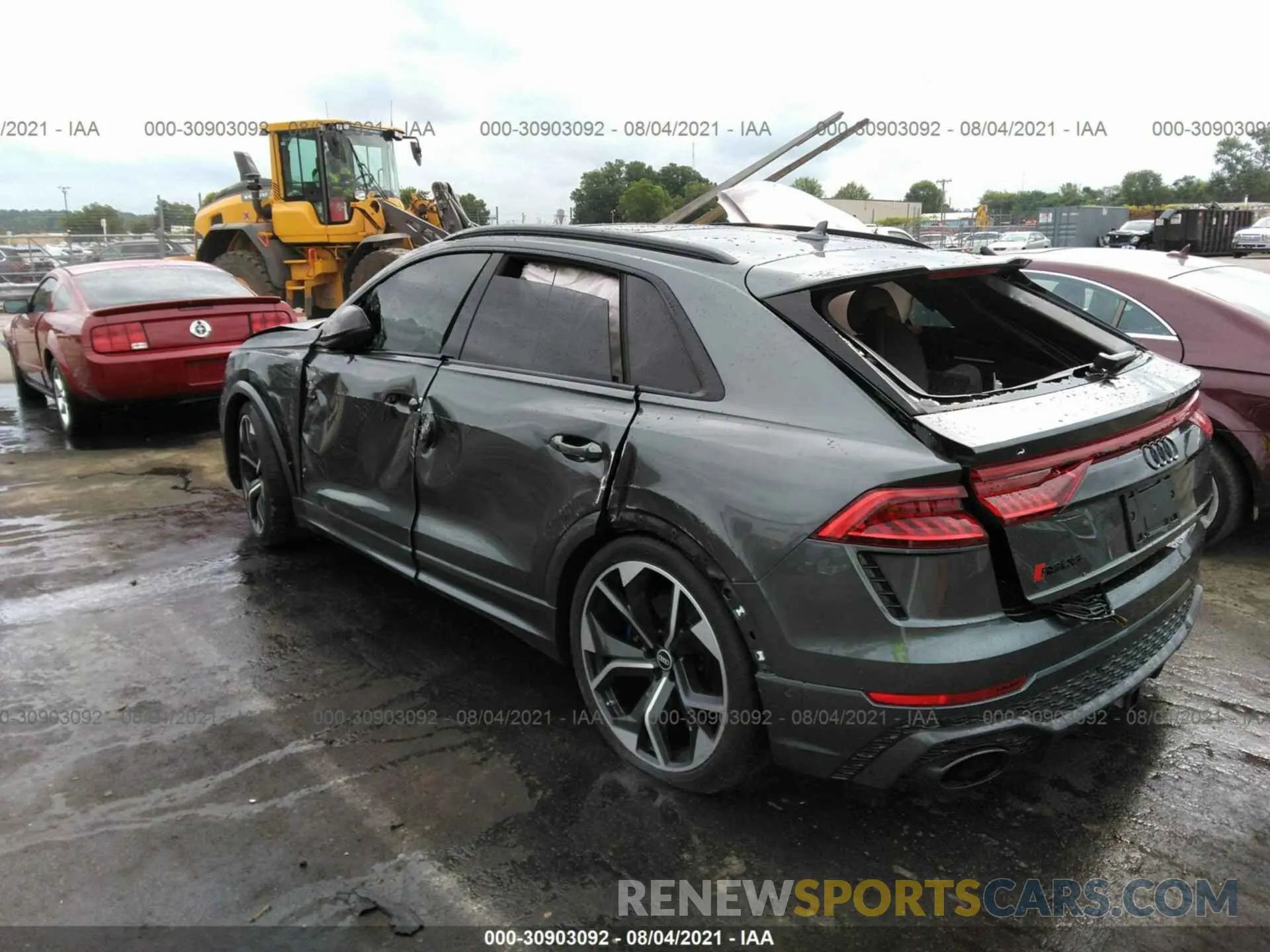 11 fotografías del automóvil dañado WU1ARBF11MD010155 AUDI RS Q8 2021