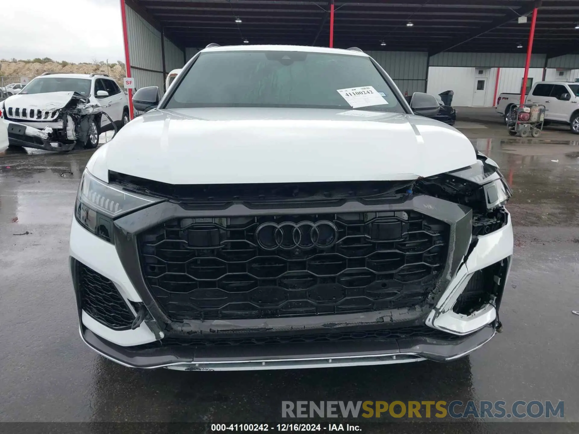 13 fotografías del automóvil dañado WU1ARBF14MD011235 AUDI RS Q8 2021