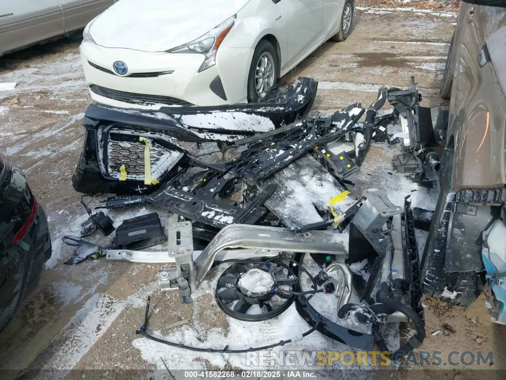 12 fotografías del automóvil dañado WU1ARBF18MD040611 AUDI RS Q8 2021