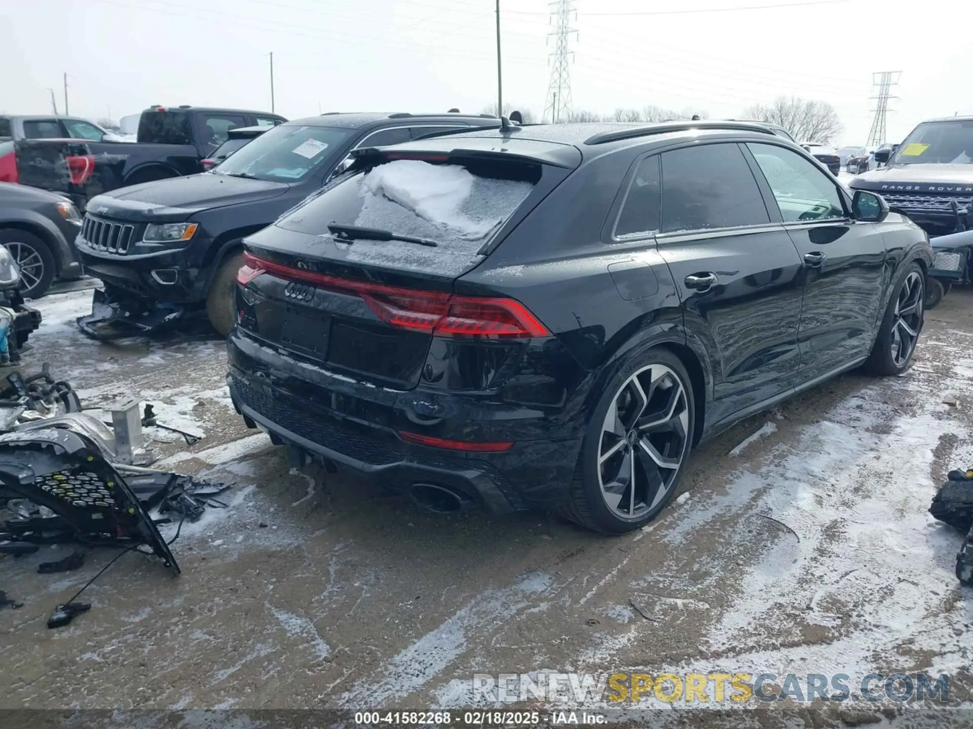 4 fotografías del automóvil dañado WU1ARBF18MD040611 AUDI RS Q8 2021