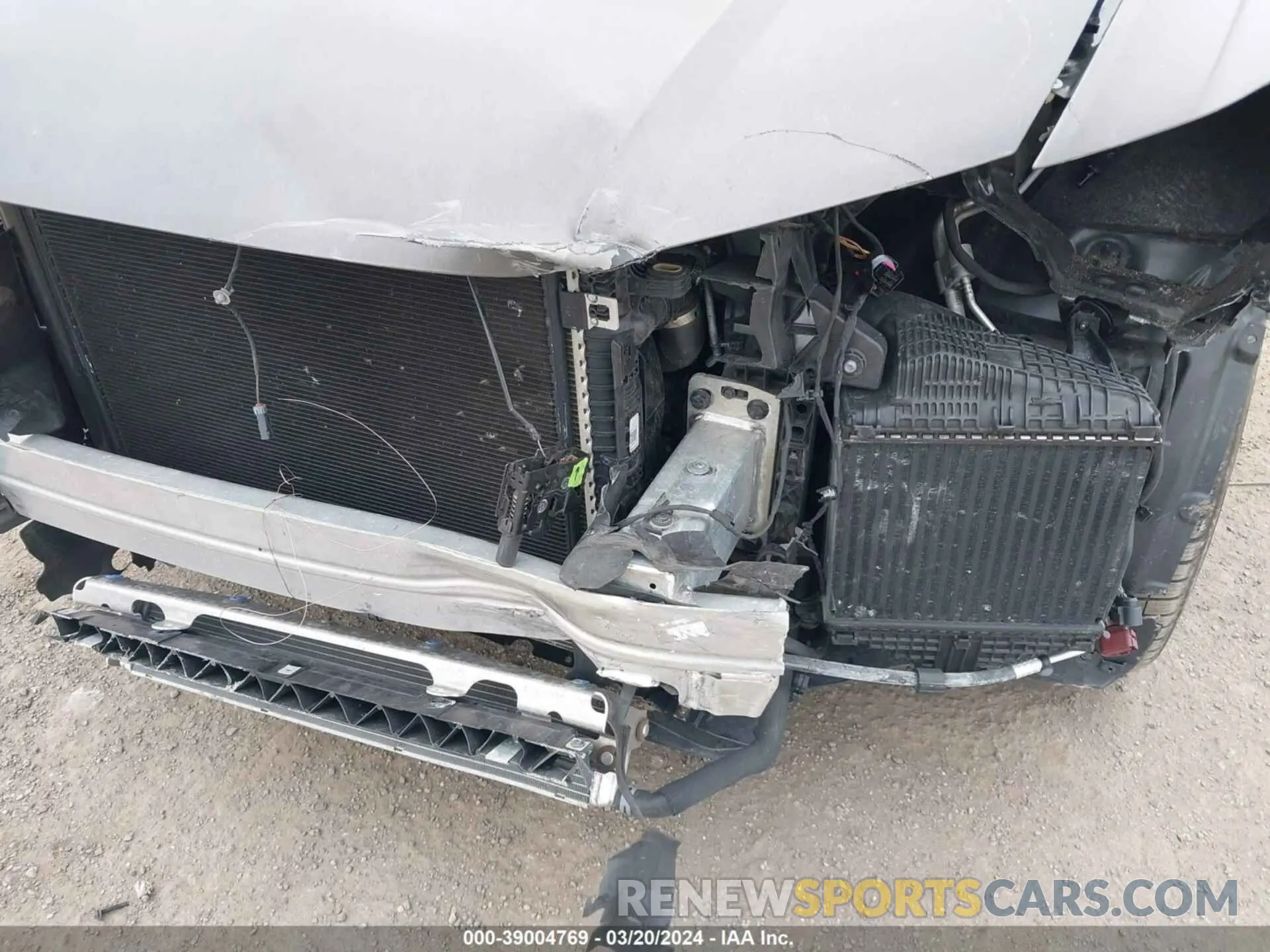 6 fotografías del automóvil dañado WU1ARBF16ND010492 AUDI RS Q8 2022