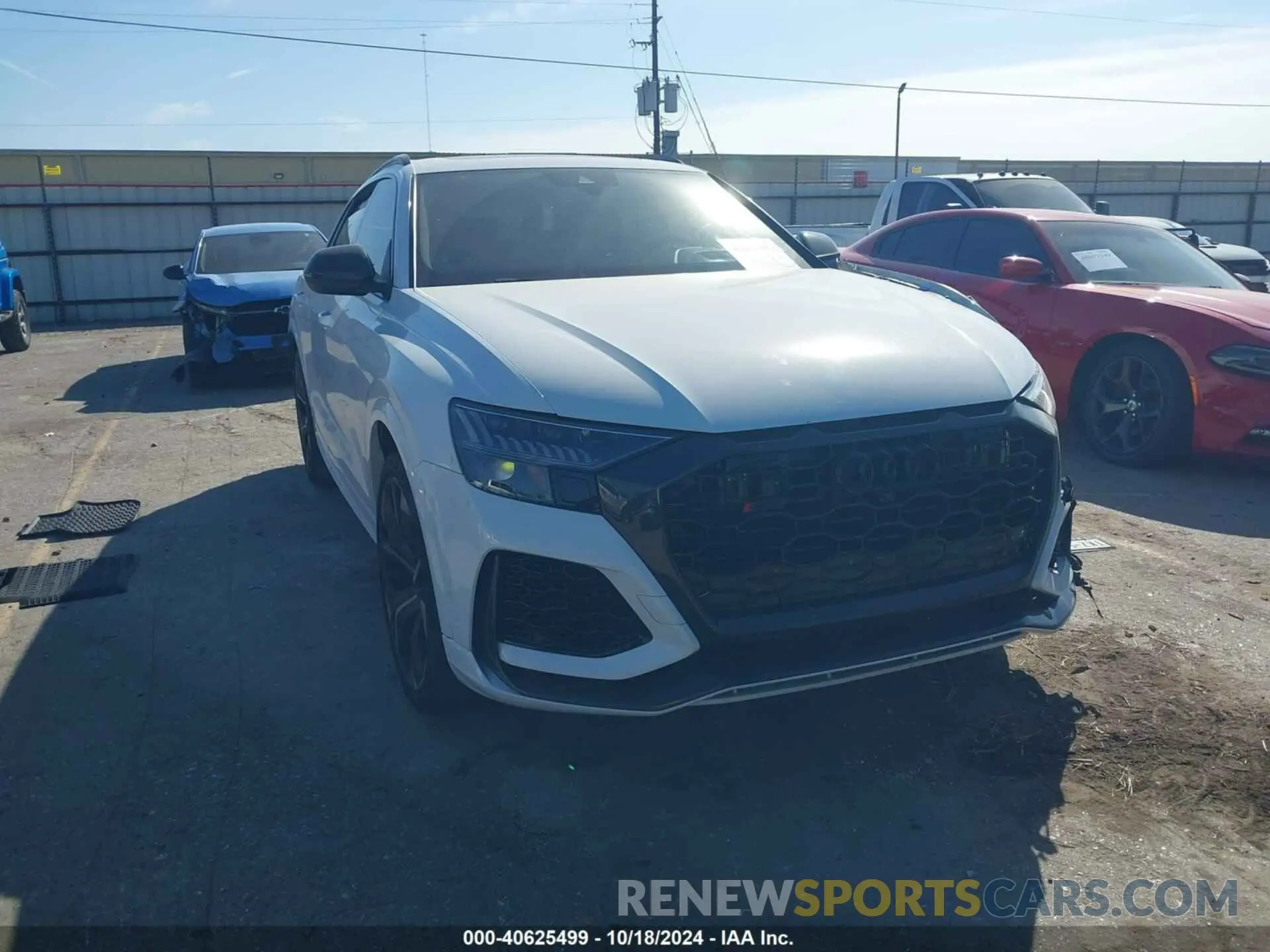 1 fotografías del automóvil dañado WU1ARBF17ND008377 AUDI RS Q8 2022