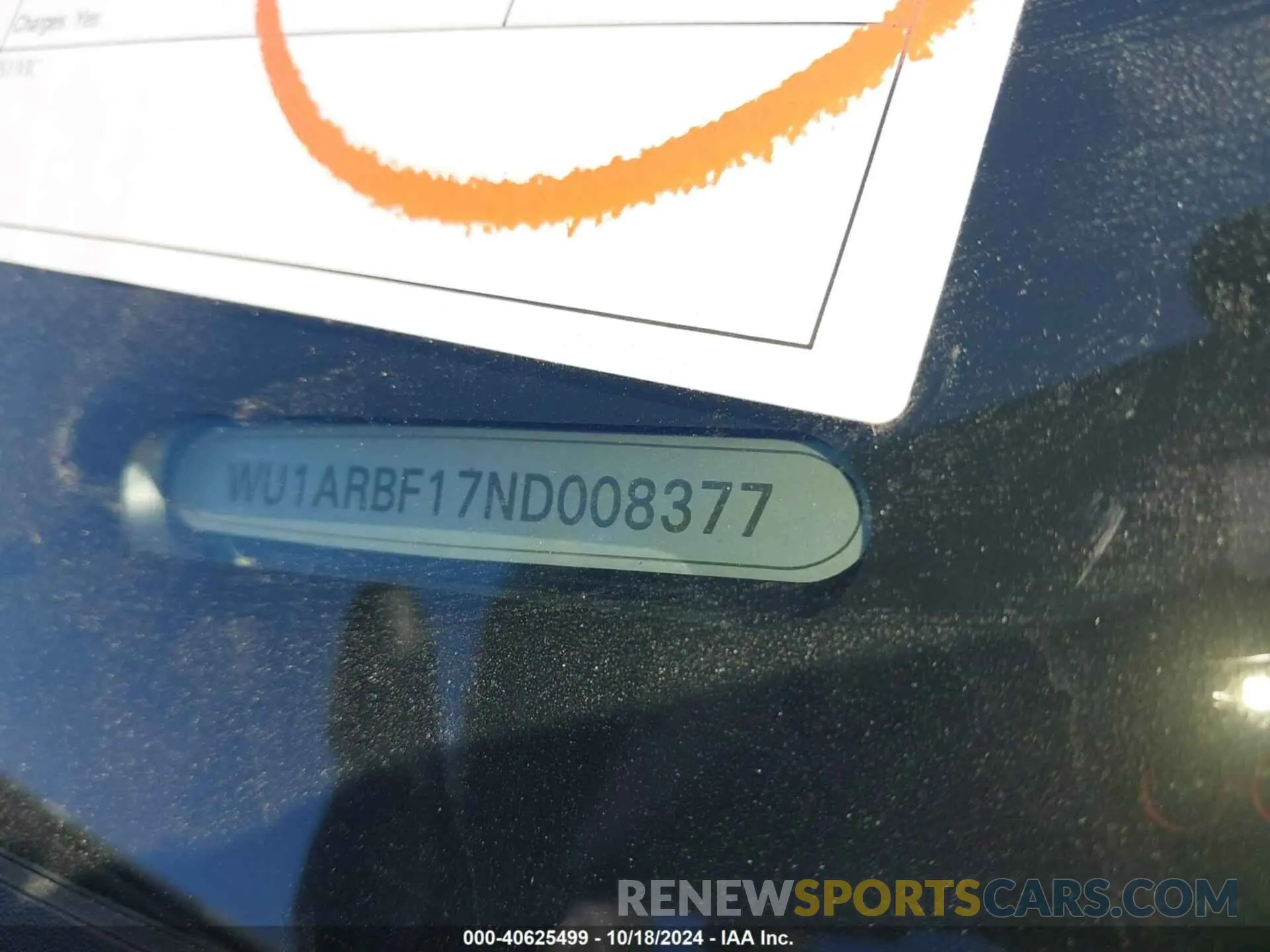 9 fotografías del automóvil dañado WU1ARBF17ND008377 AUDI RS Q8 2022
